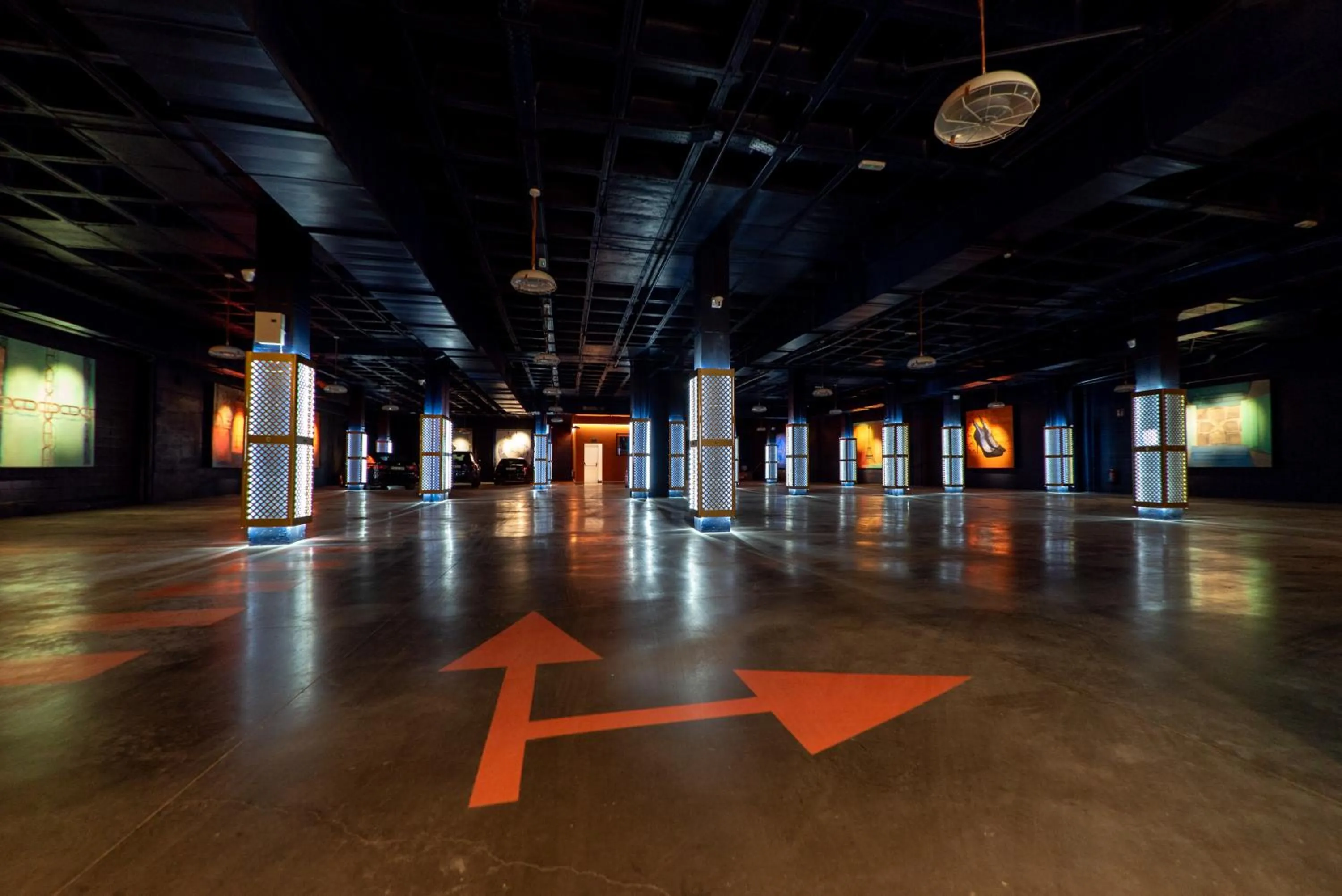 Parking in Palacete de la Ochava