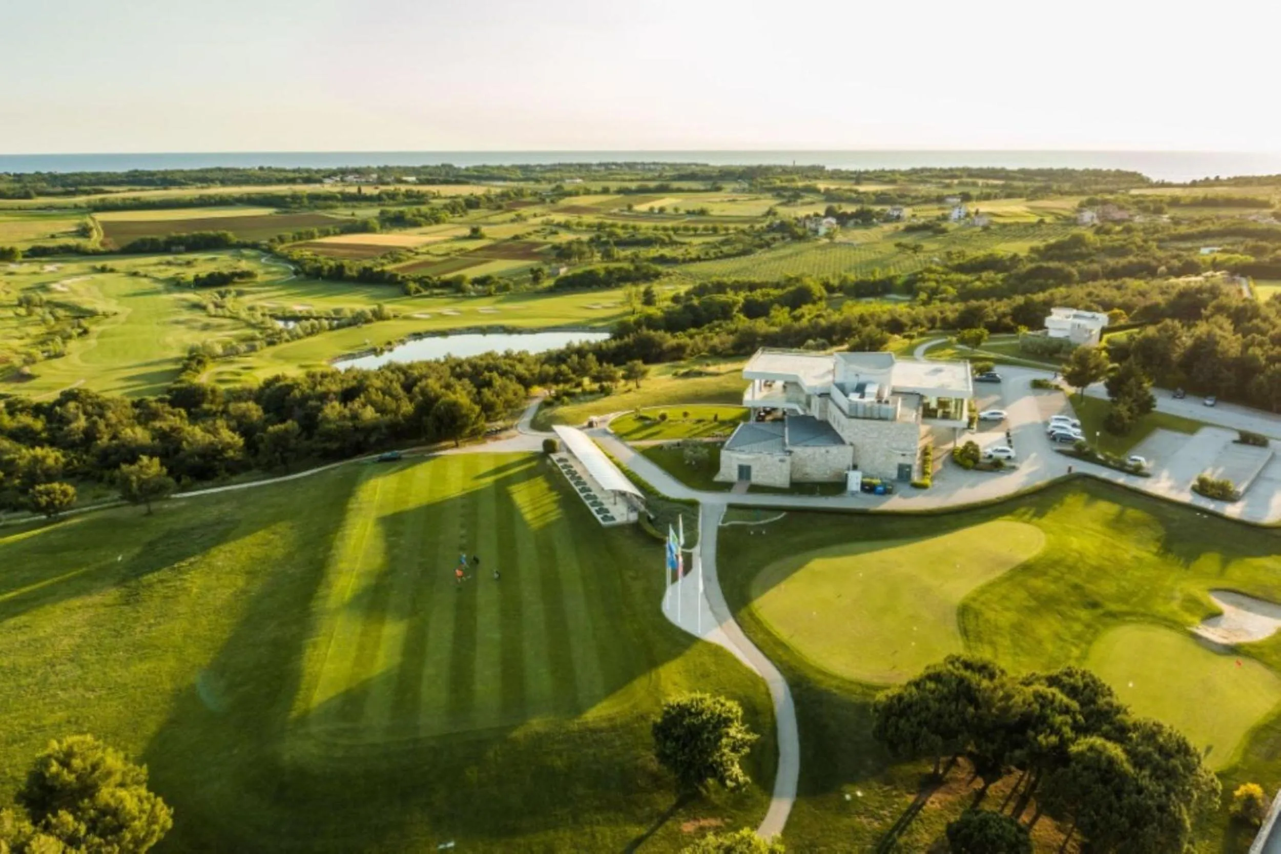 Golfcourse in Petram Resort & Residences