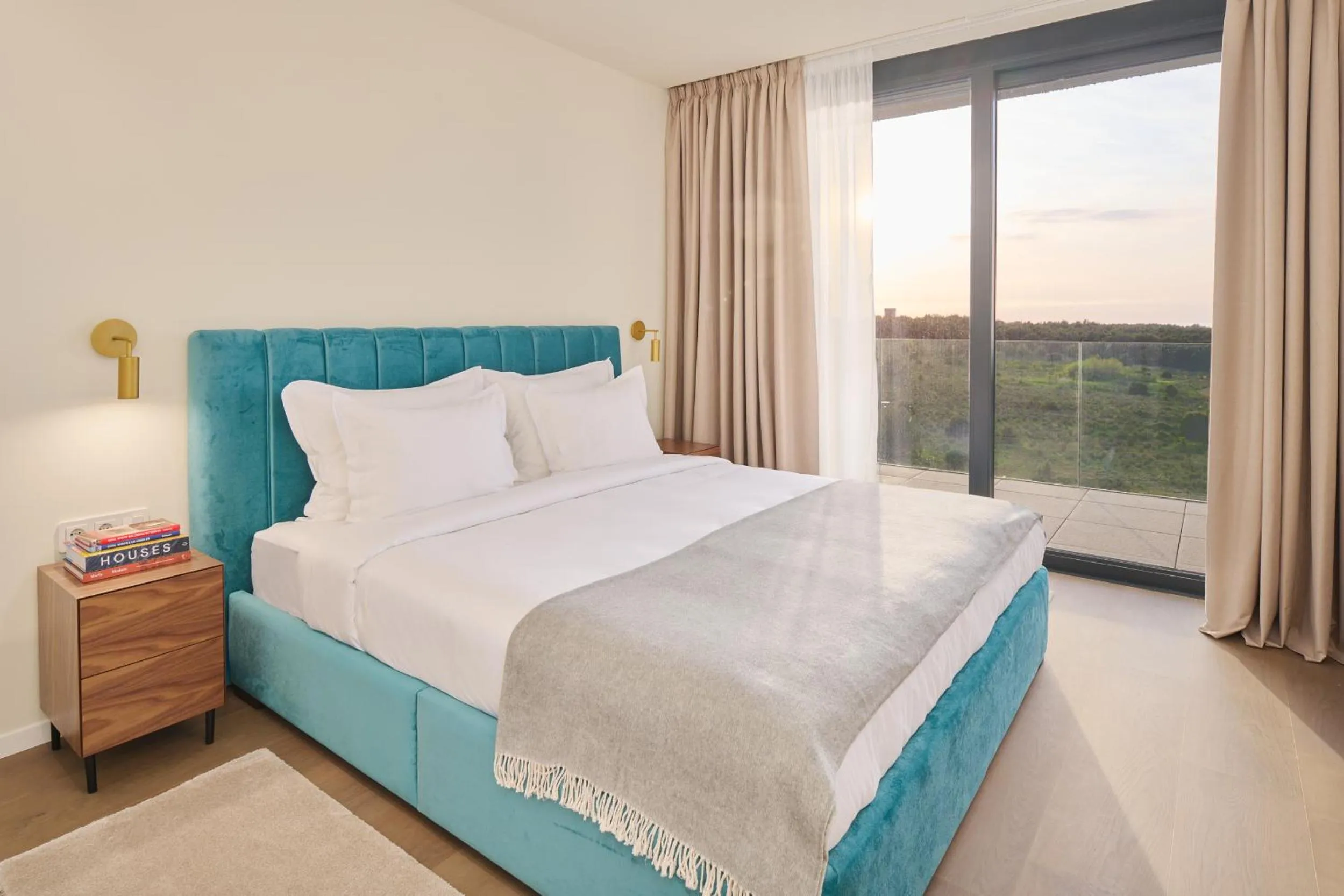 Balcony/Terrace, Bed in Petram Resort & Residences