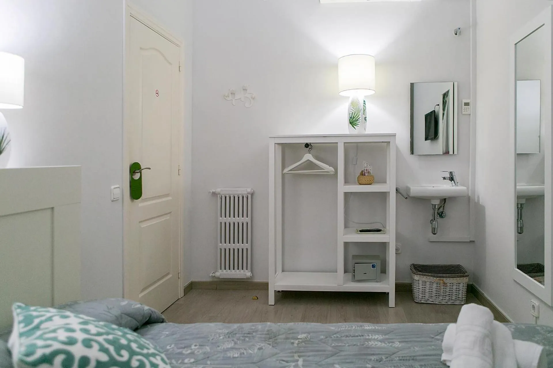 Bedroom, Bed in Blanc Guest House