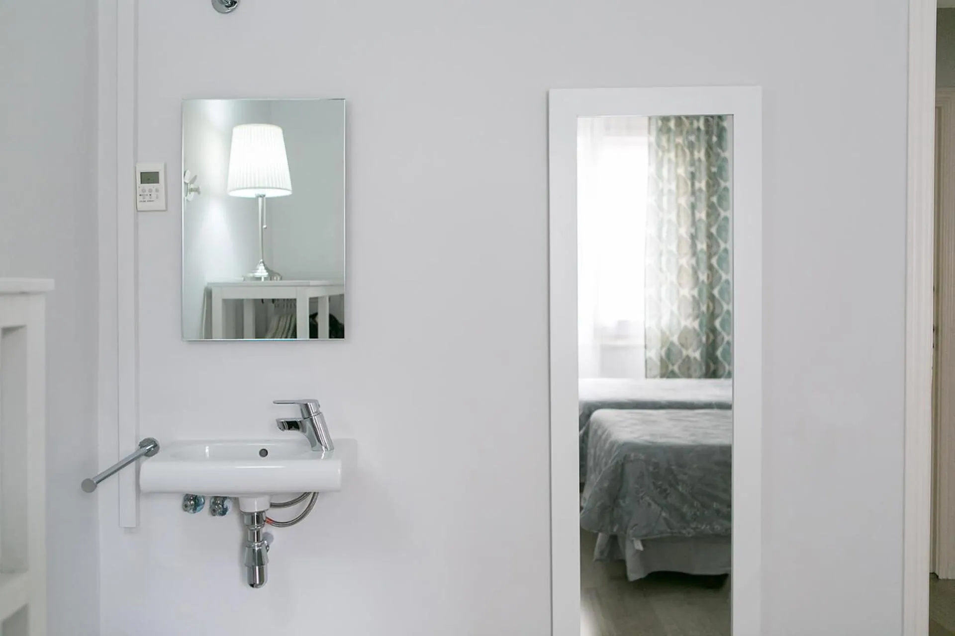 Photo of the whole room in Blanc Guest House