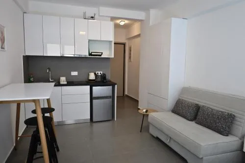 Synathens II - Apartments & Studios