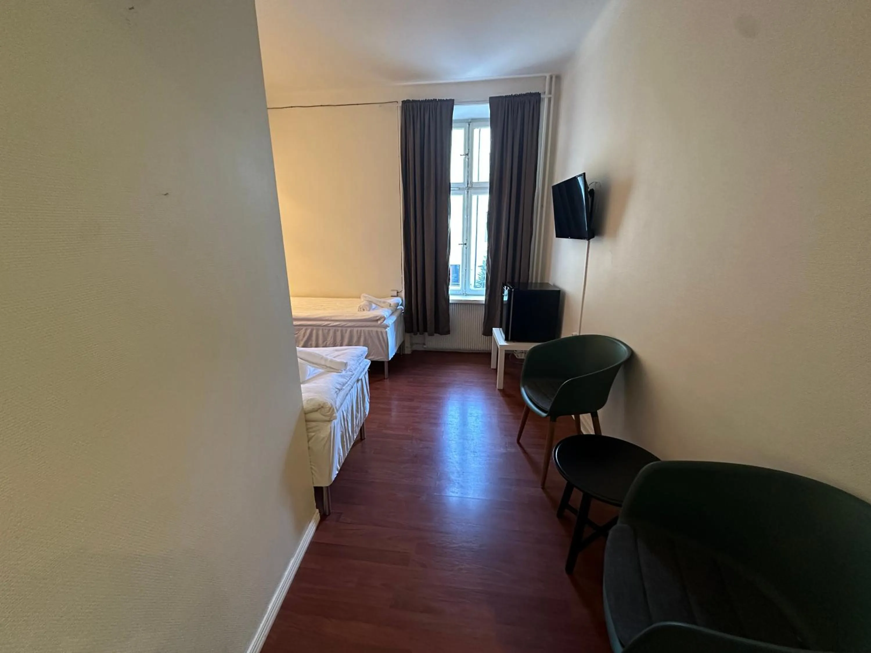 Photo of the whole room, Bed in Vattengrändens Vandrarhem & Hotel