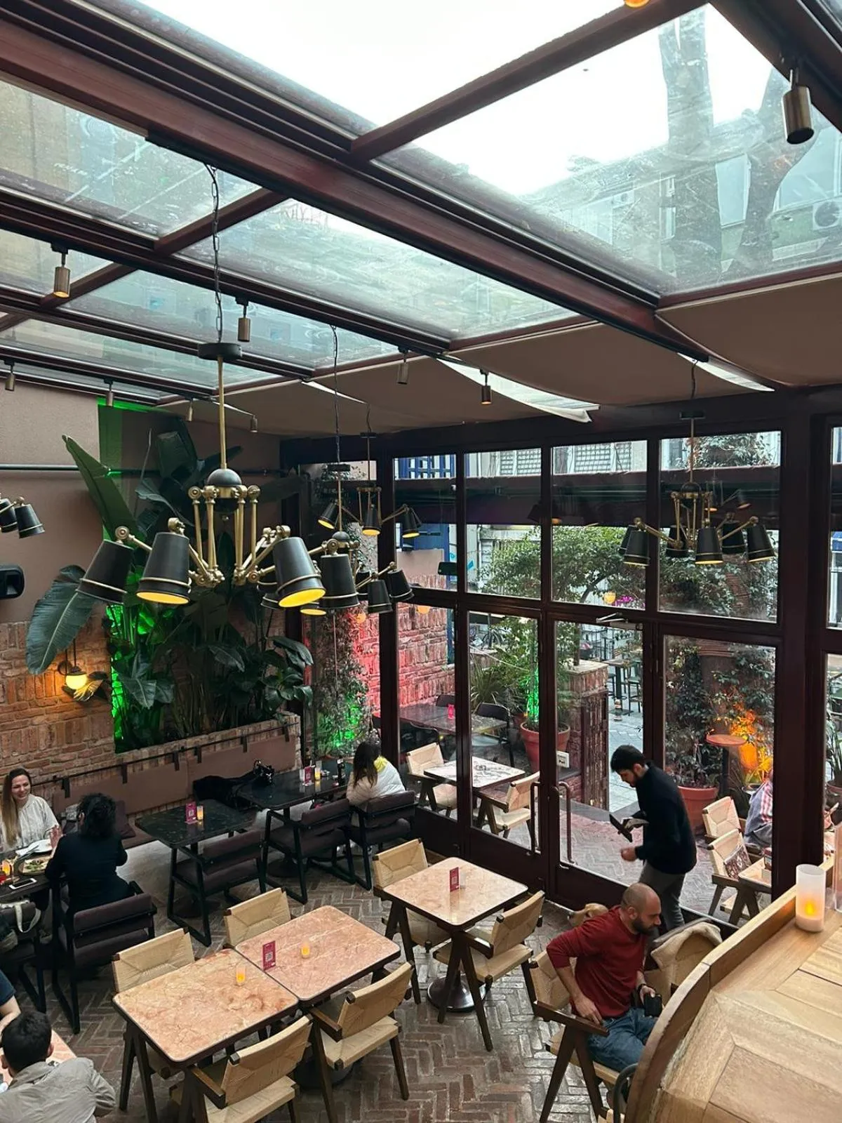 Restaurant/places to eat in BKM Mutfak Hostel