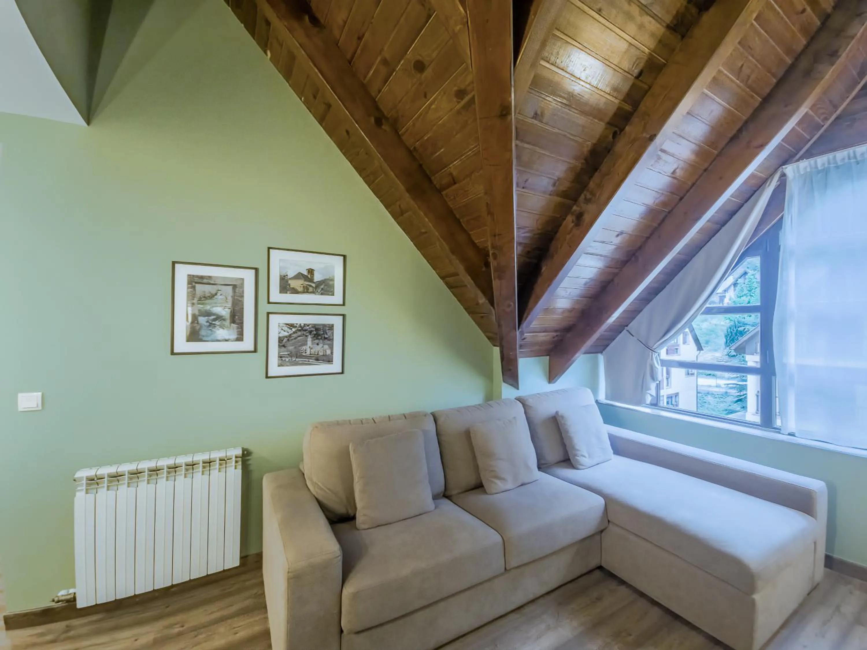 Living room in Eth Palai