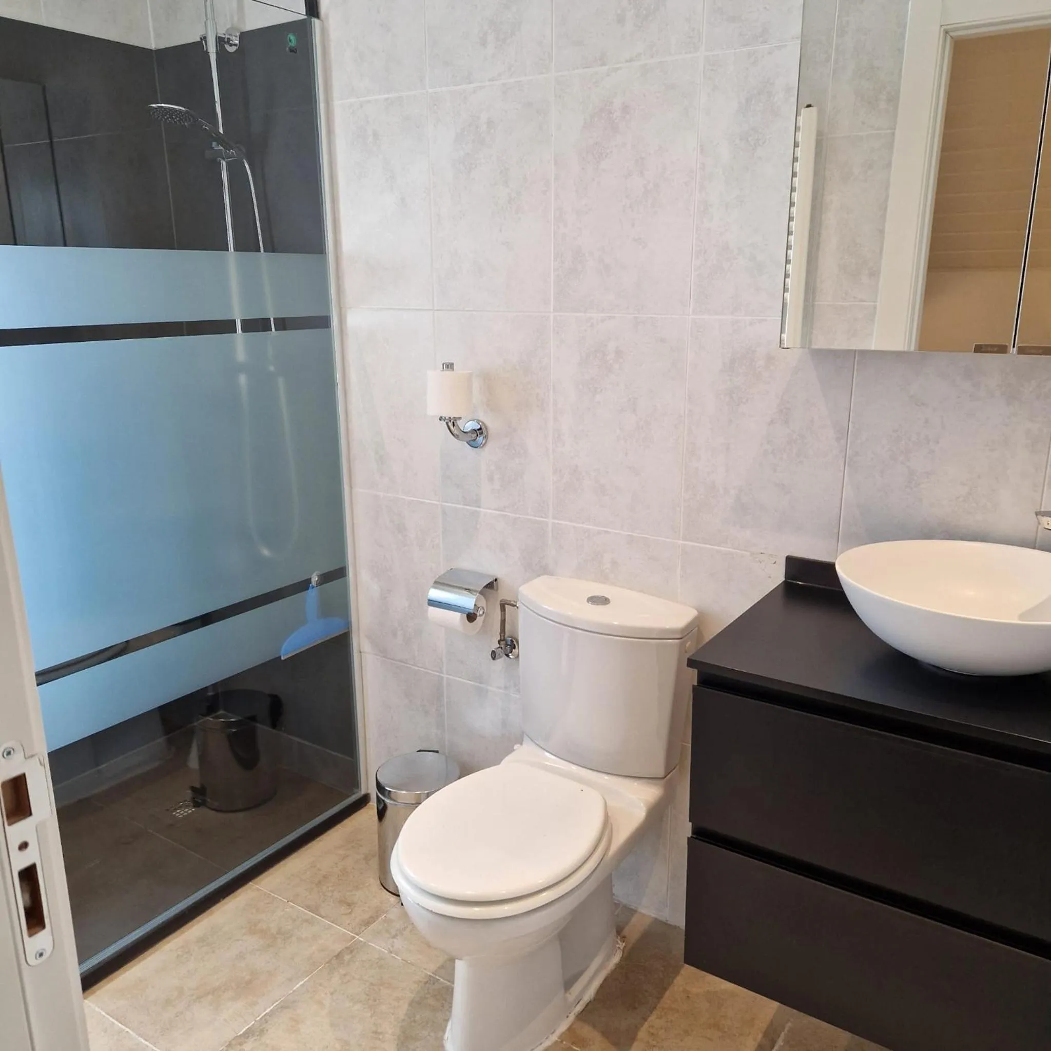 Bathroom in Eth Palai