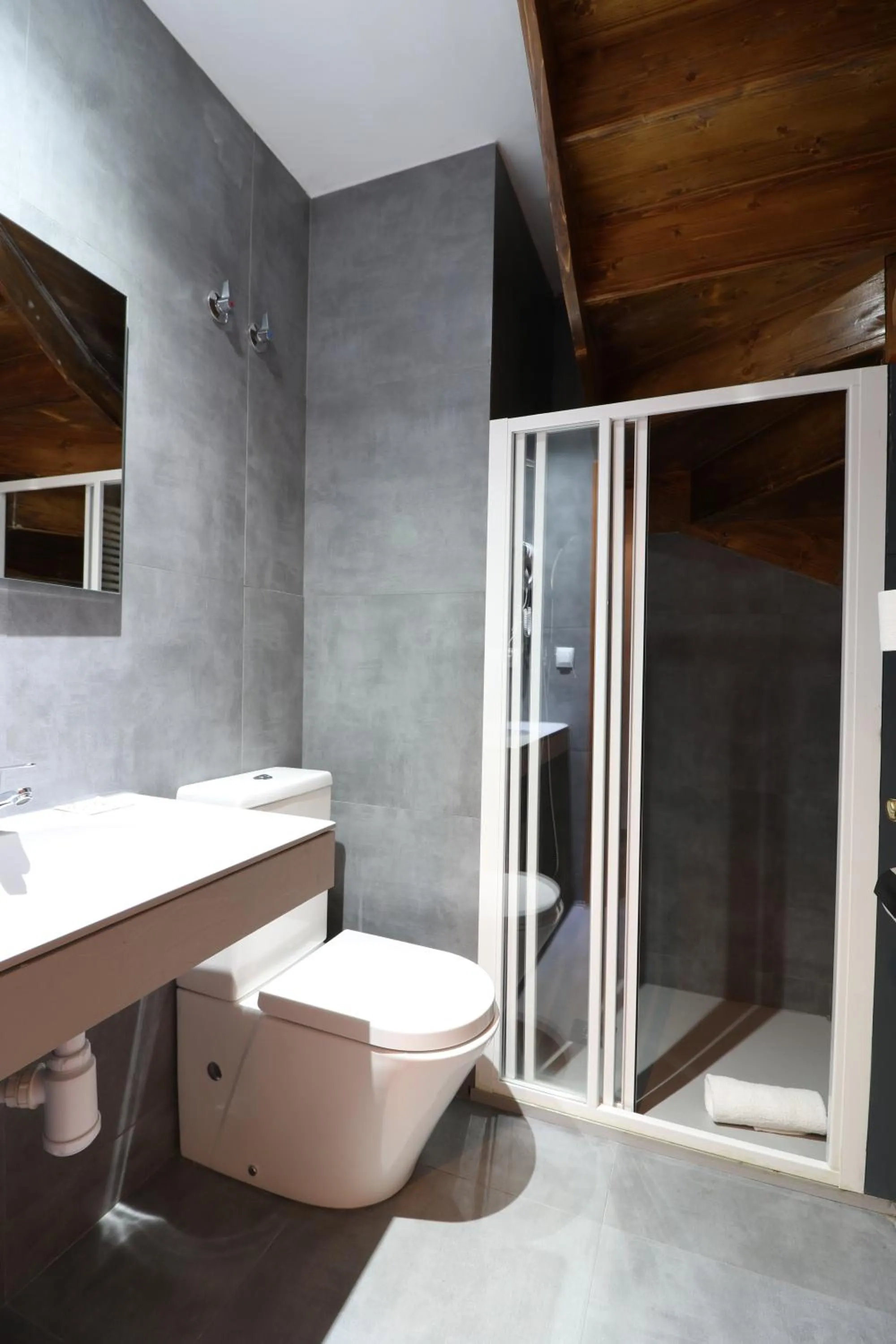 Bathroom in Eth Palai