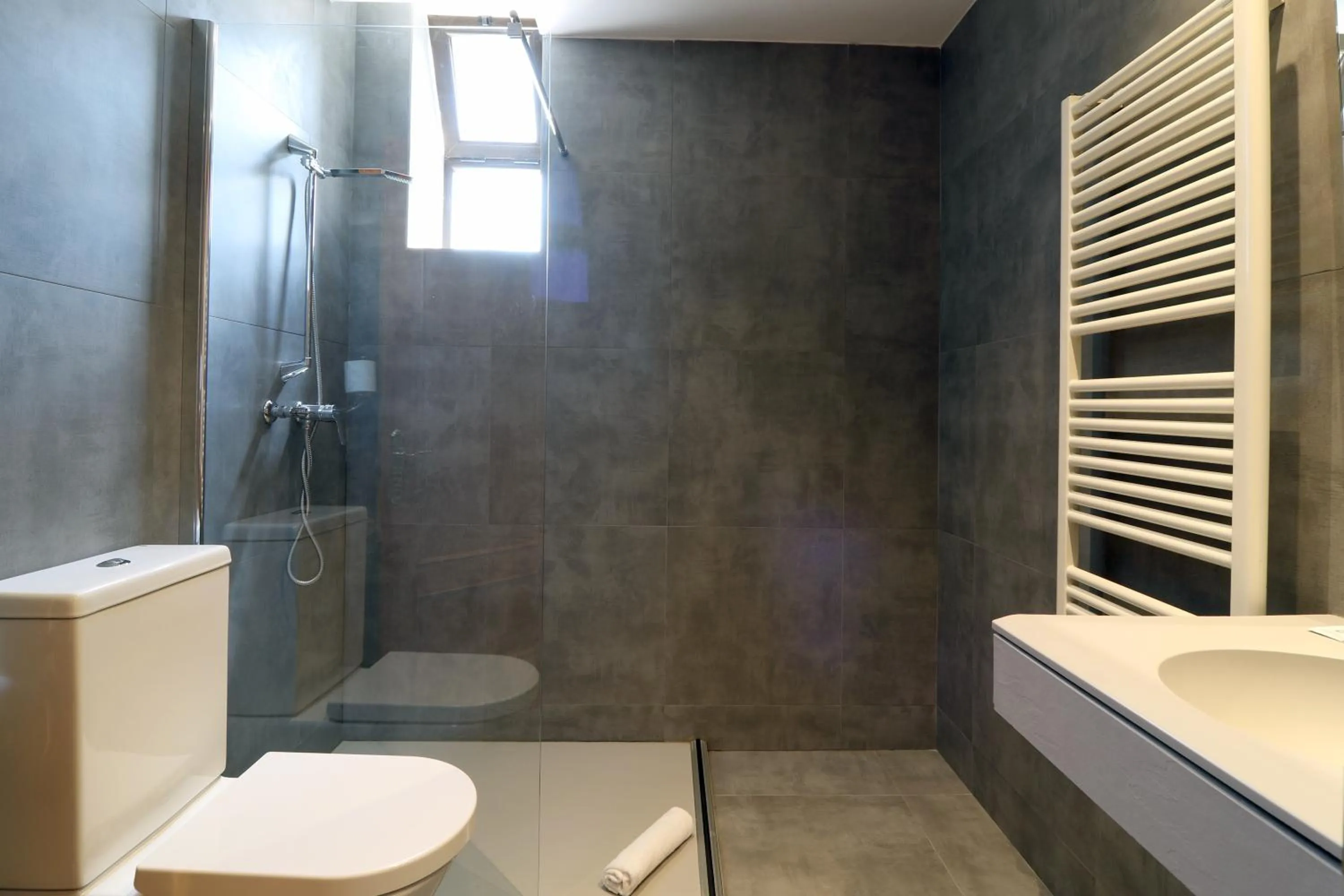 Bathroom in Eth Palai