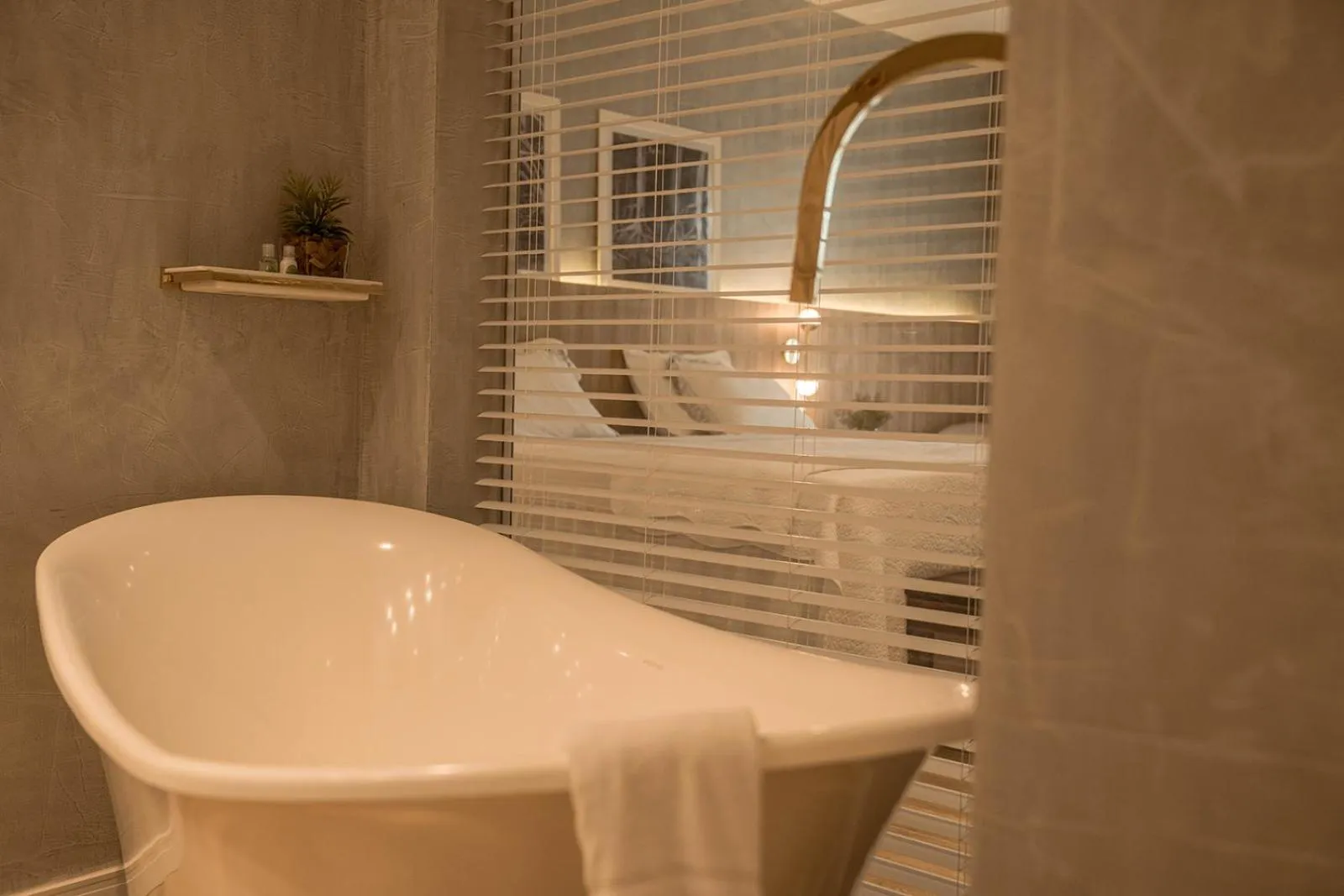 Bath in Blue Tree Premium São Luis