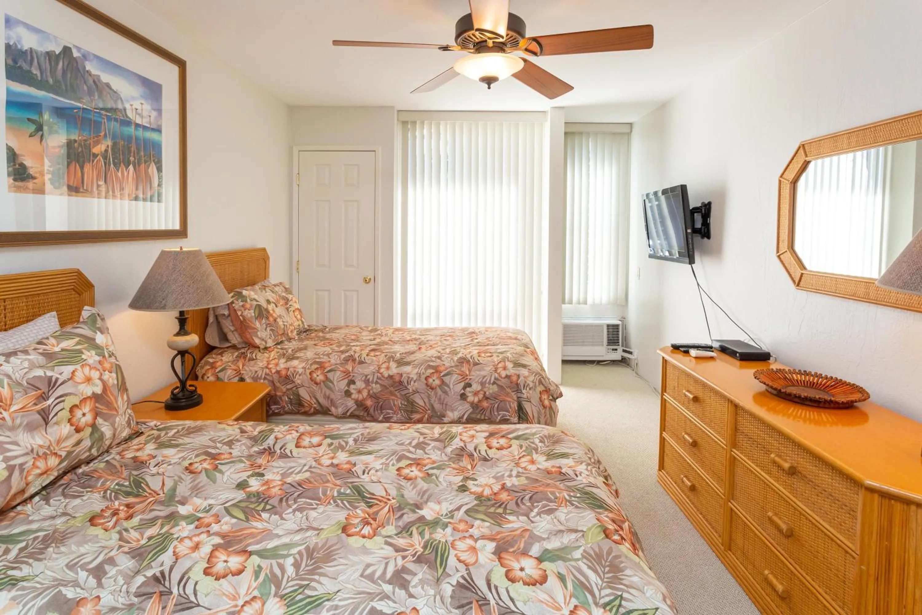 Bed in Hale Kamaole 266