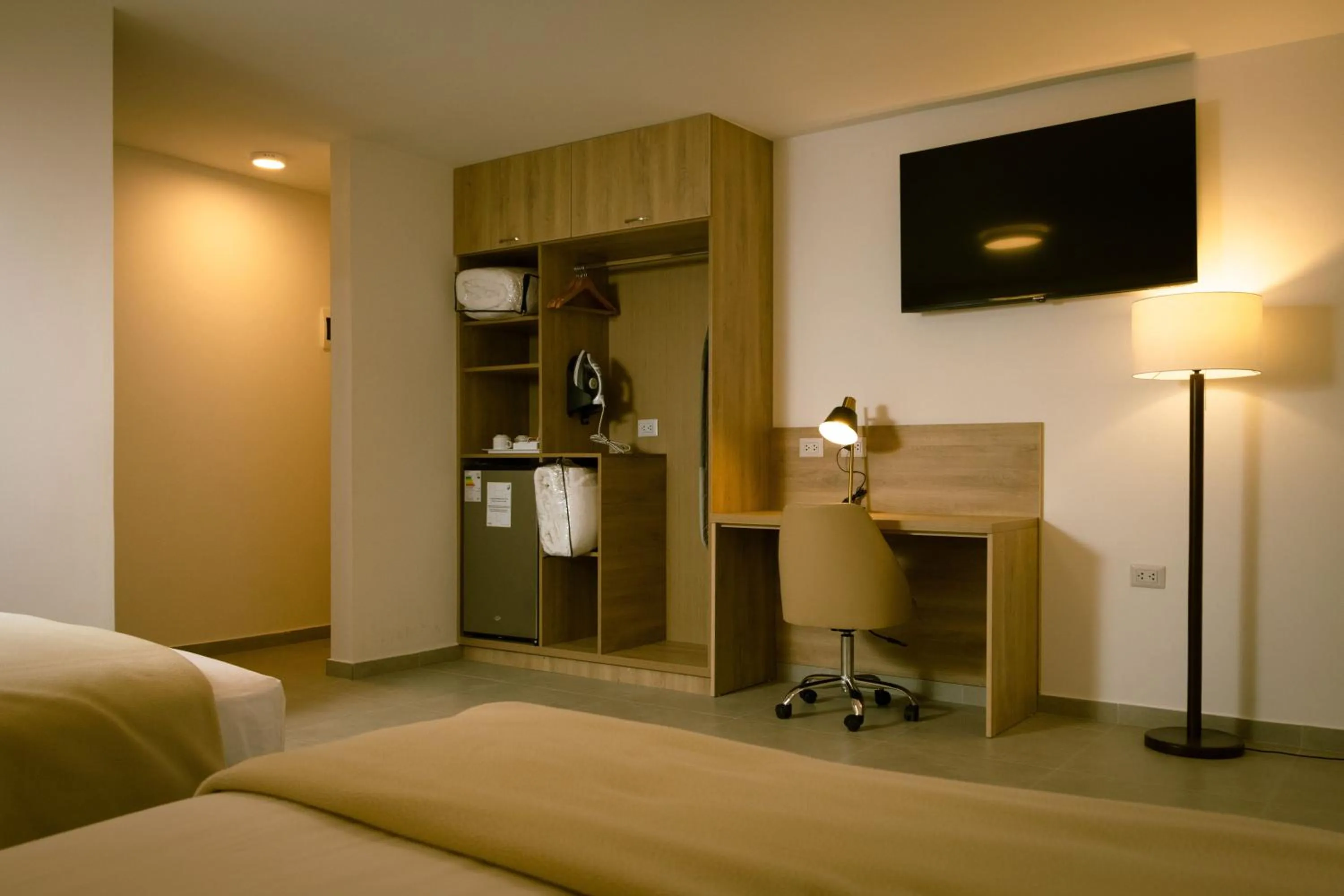 Photo of the whole room, Bed in Baños del Inca Premium Hotel