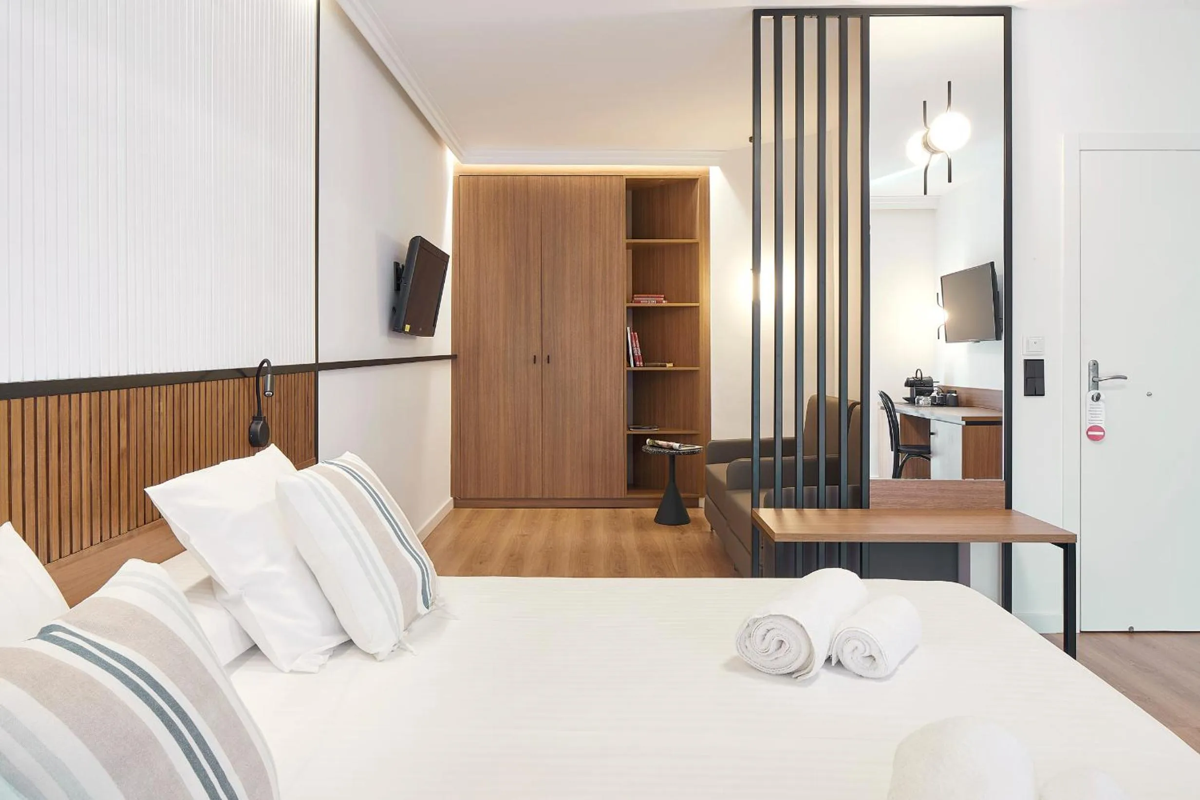 Photo of the whole room, Bed in Hotel Reimar