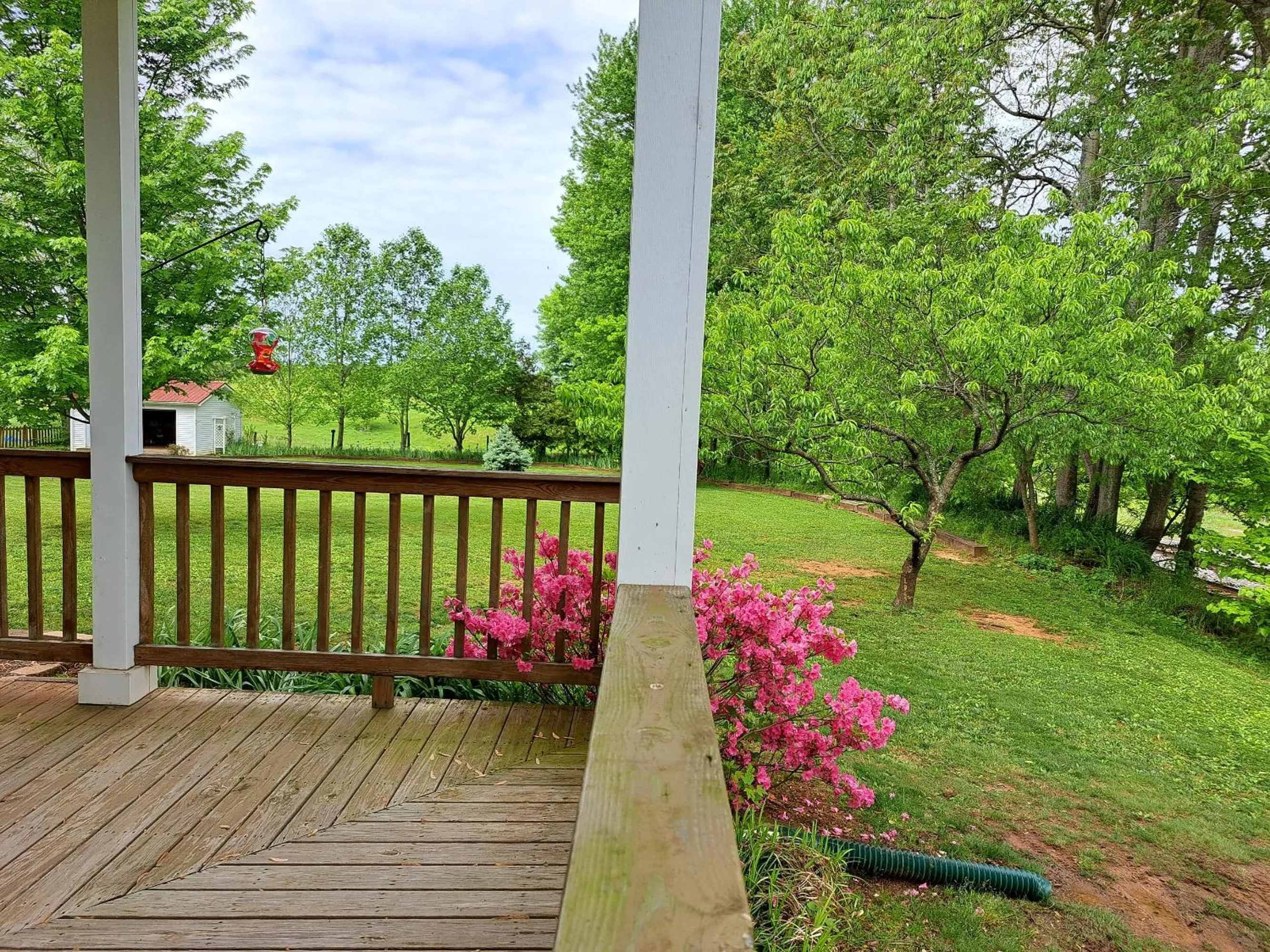 Natural landscape in Rocky Hill Inn