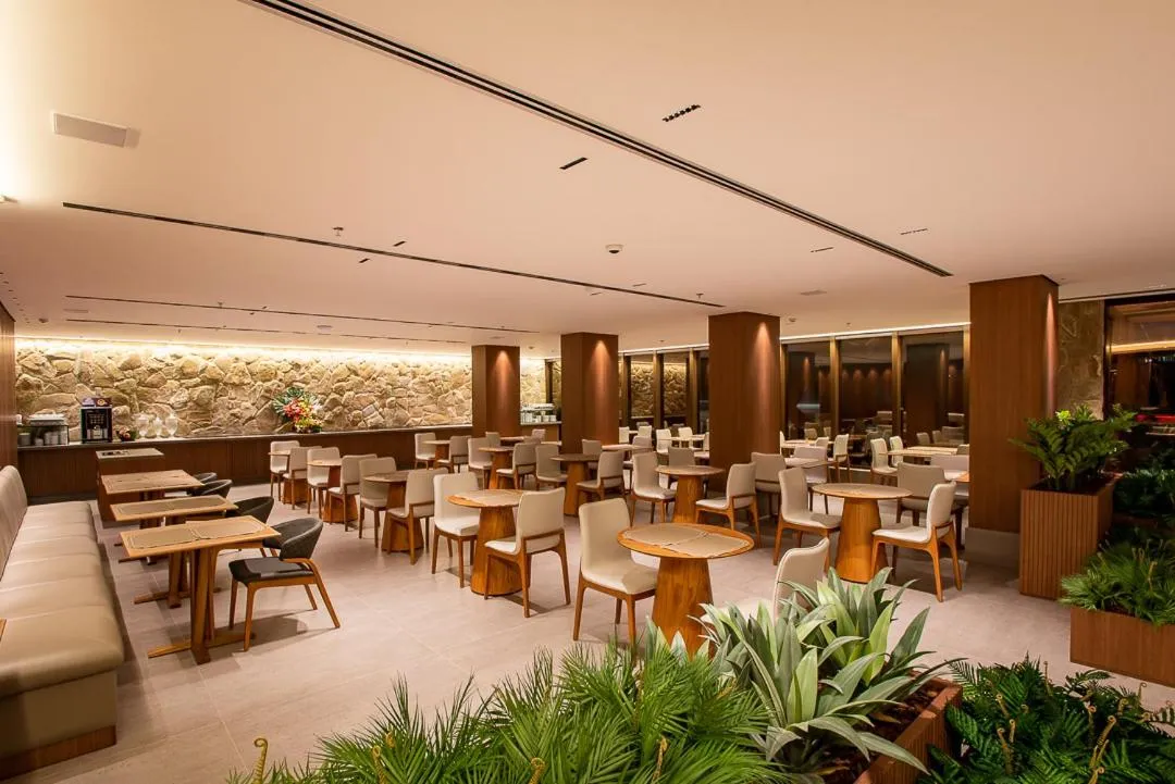 Restaurant/places to eat in Amazon Aeroporto Hotel