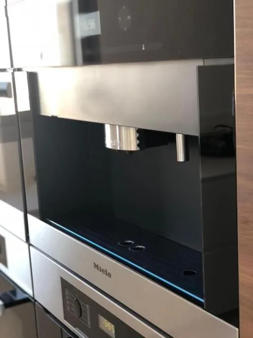 The Penthouse Of Haneviim court