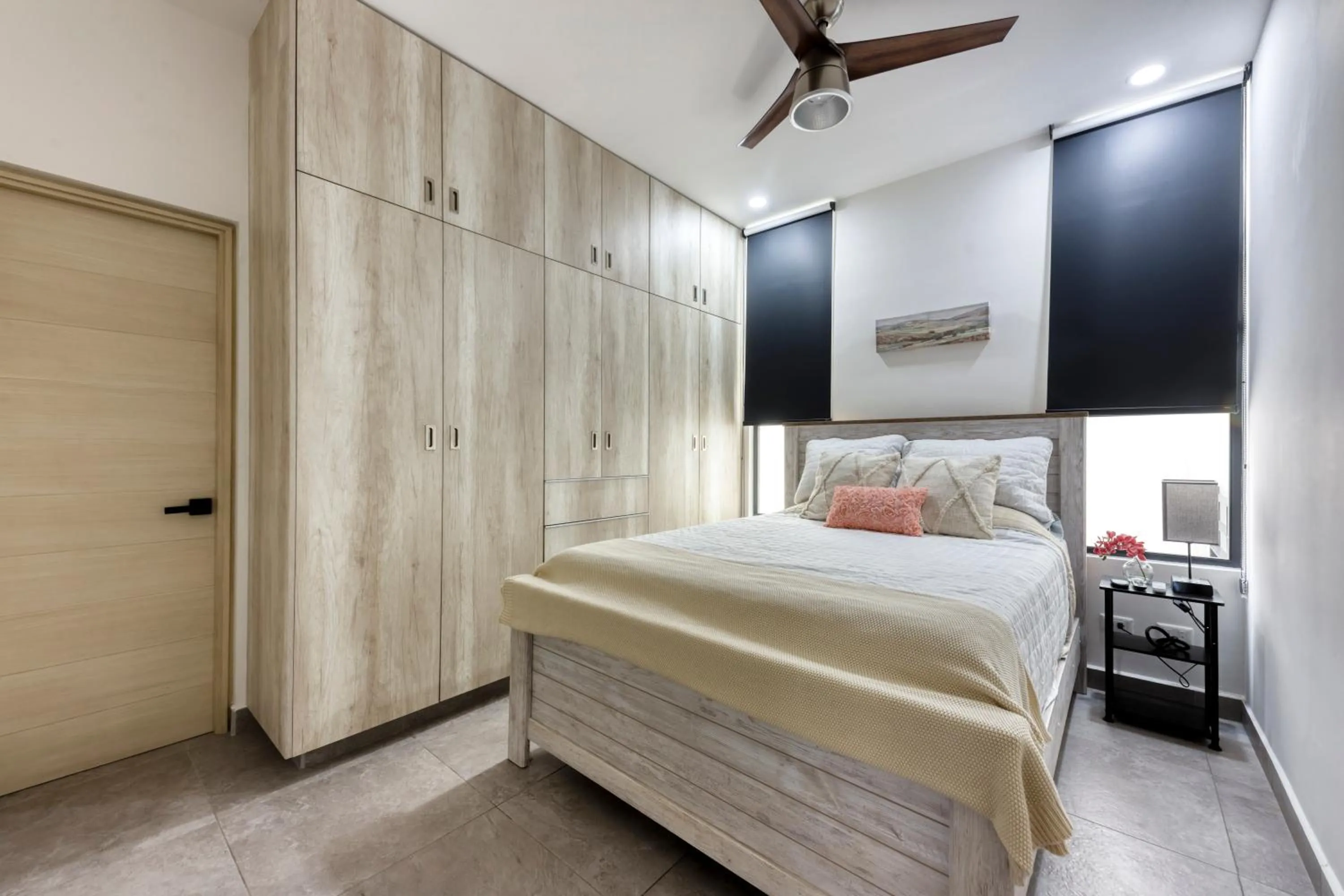 Bedroom, Bed in Pedregal Towers