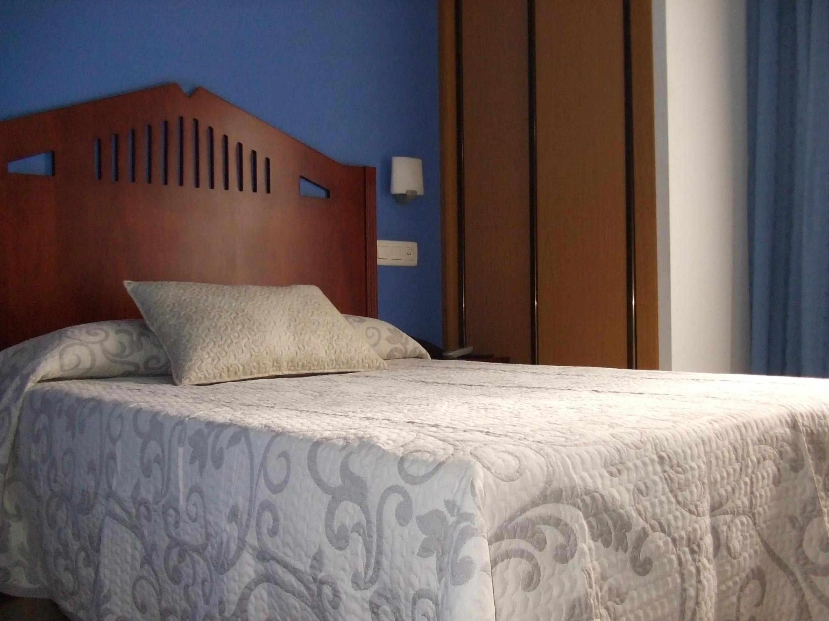 Bed in Hotel las Cruces