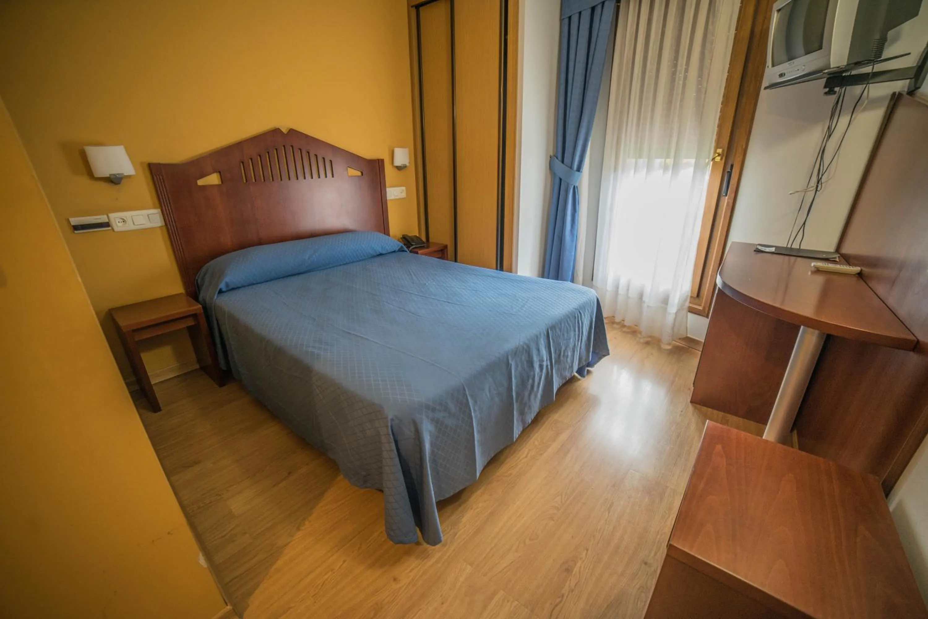 Bed in Hotel las Cruces