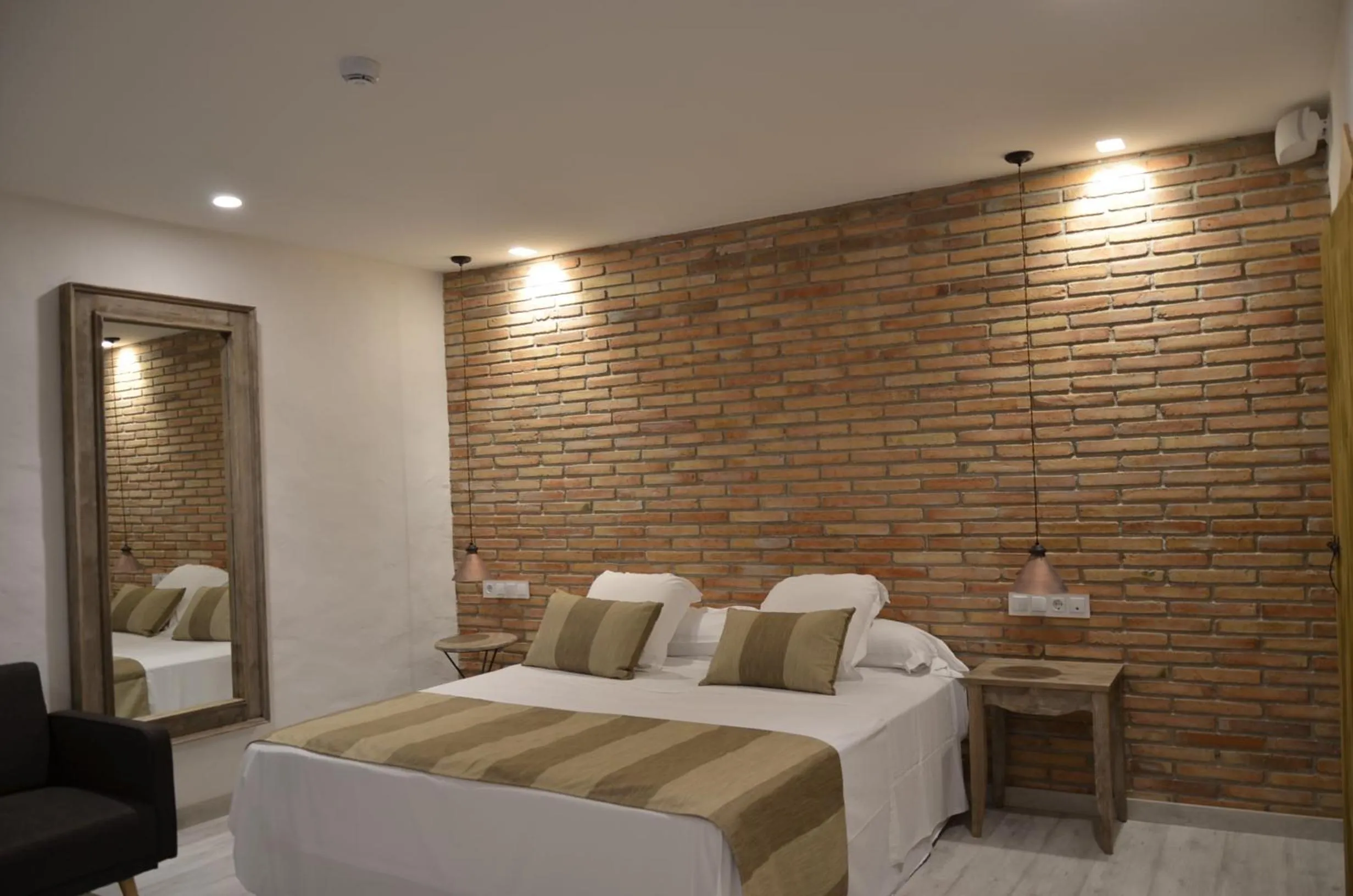 Bedroom, Bed in Hotel Galena Mas Comangau