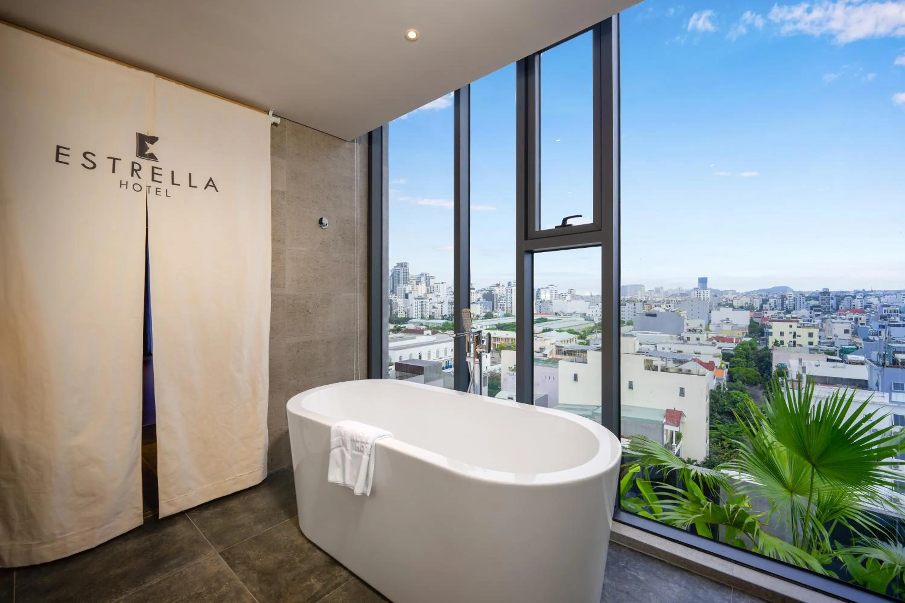 Bathroom in Estrella Boutique Hotel