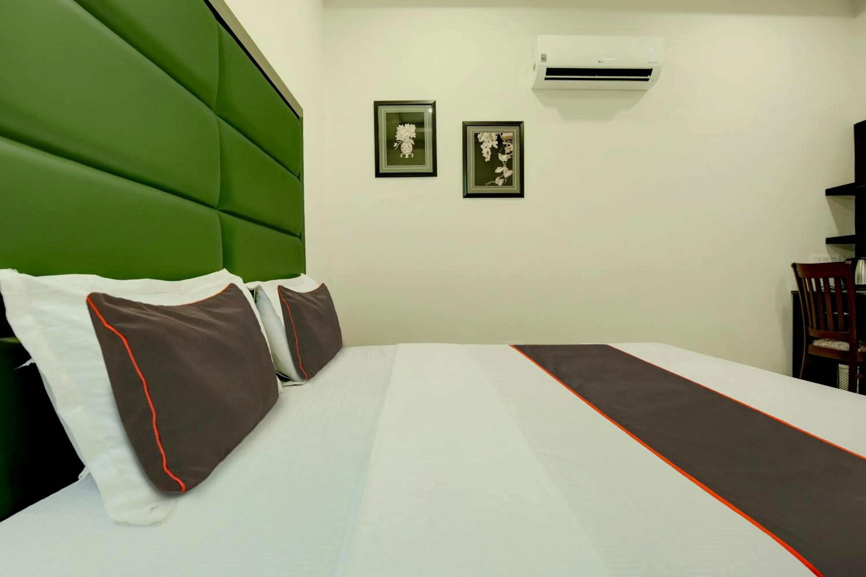 Bedroom, Bed in Collection O Ovel Hotel Grand