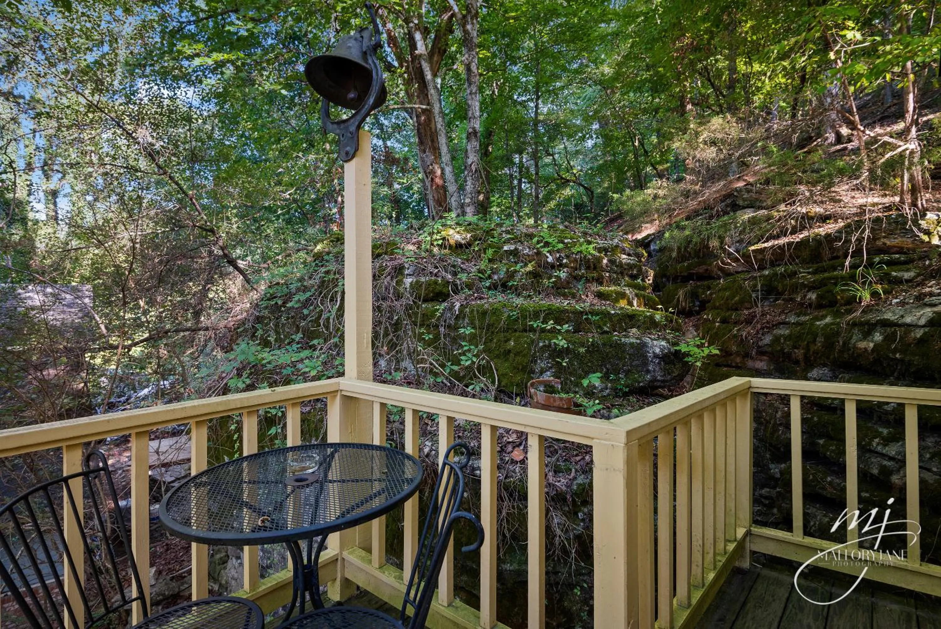 The 1883 Peabody House Bed & Breakfast