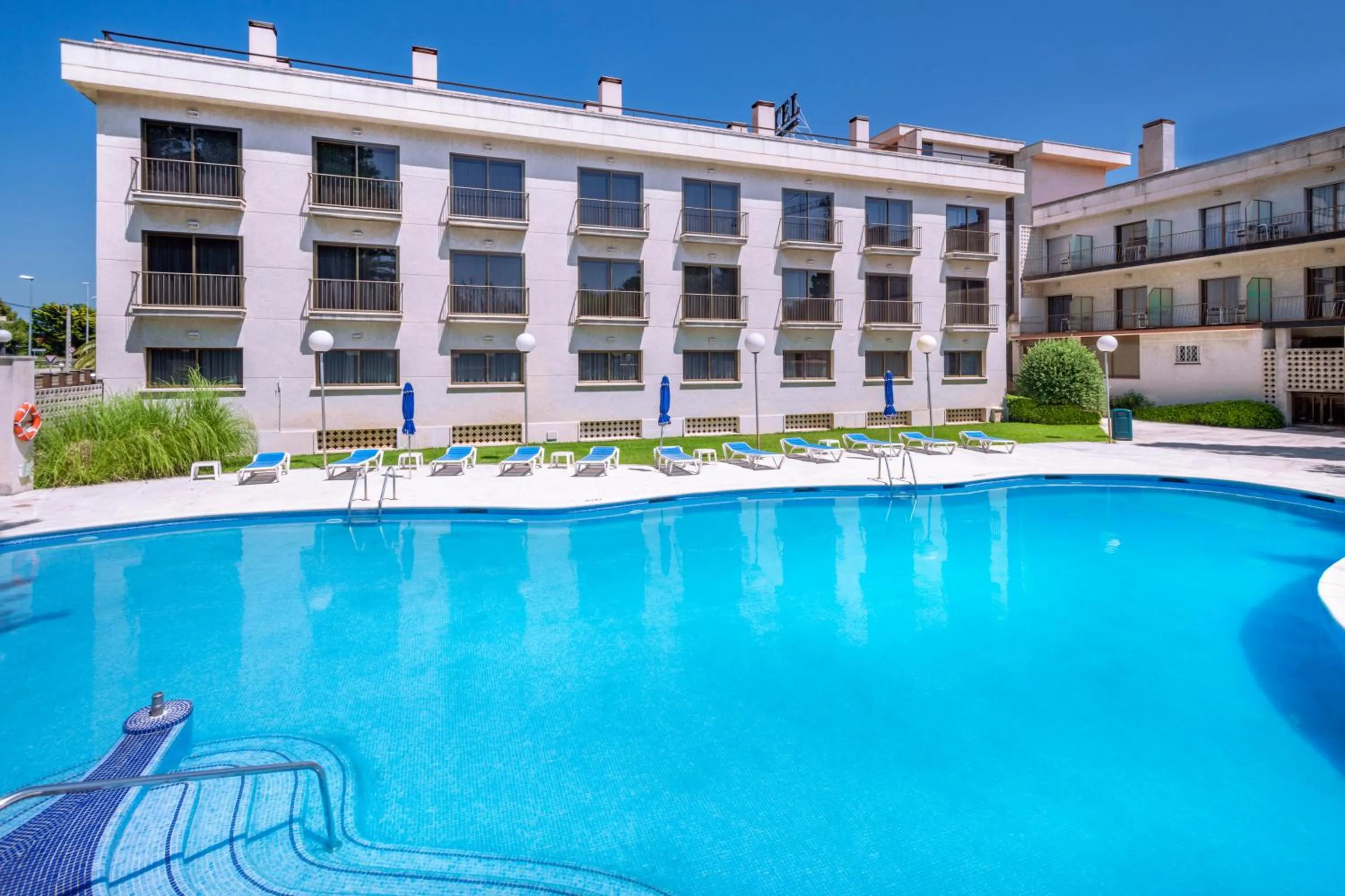 Property building in Ciudad de Castelldefels