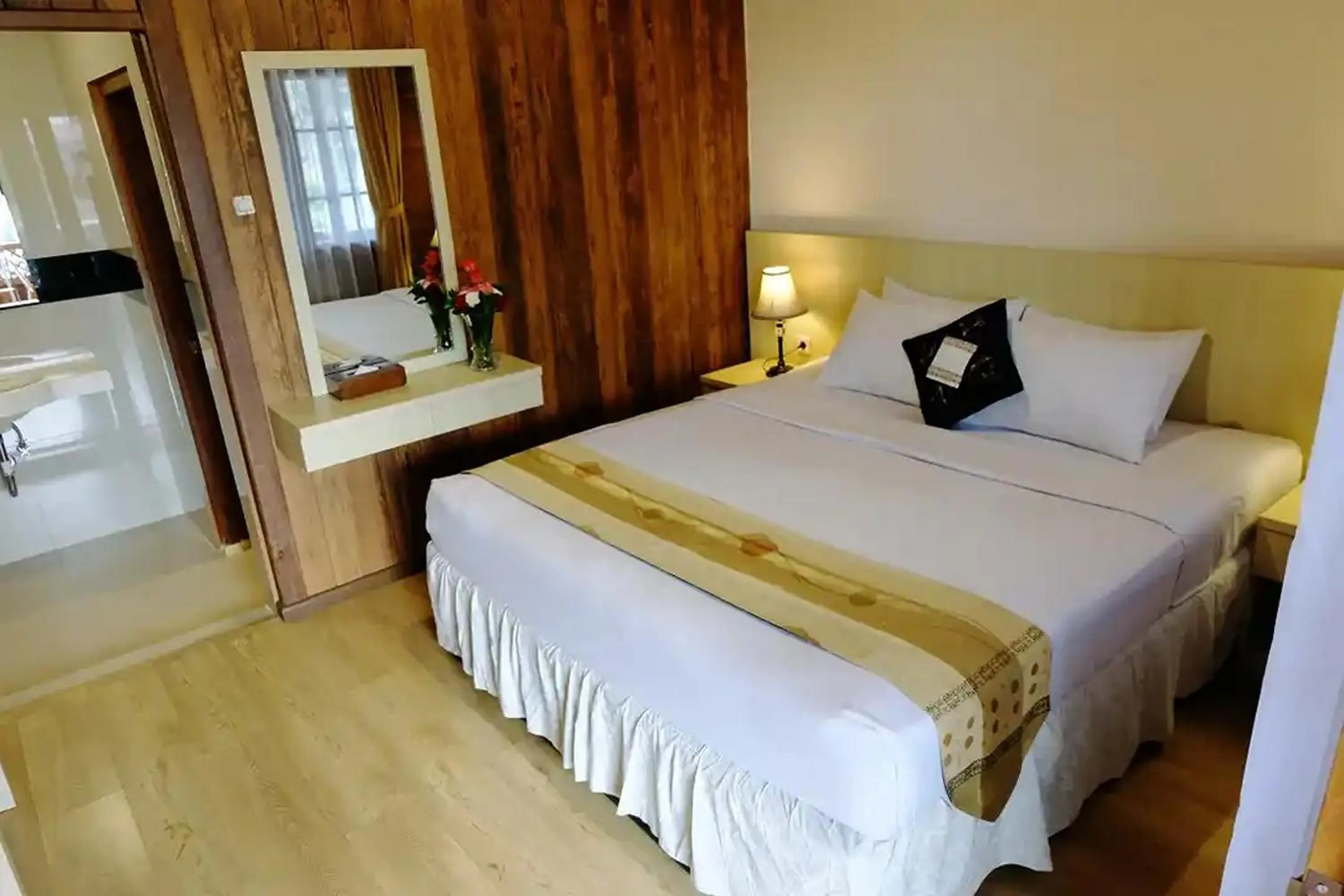 Bed in Hotel Pesona Ciwidey