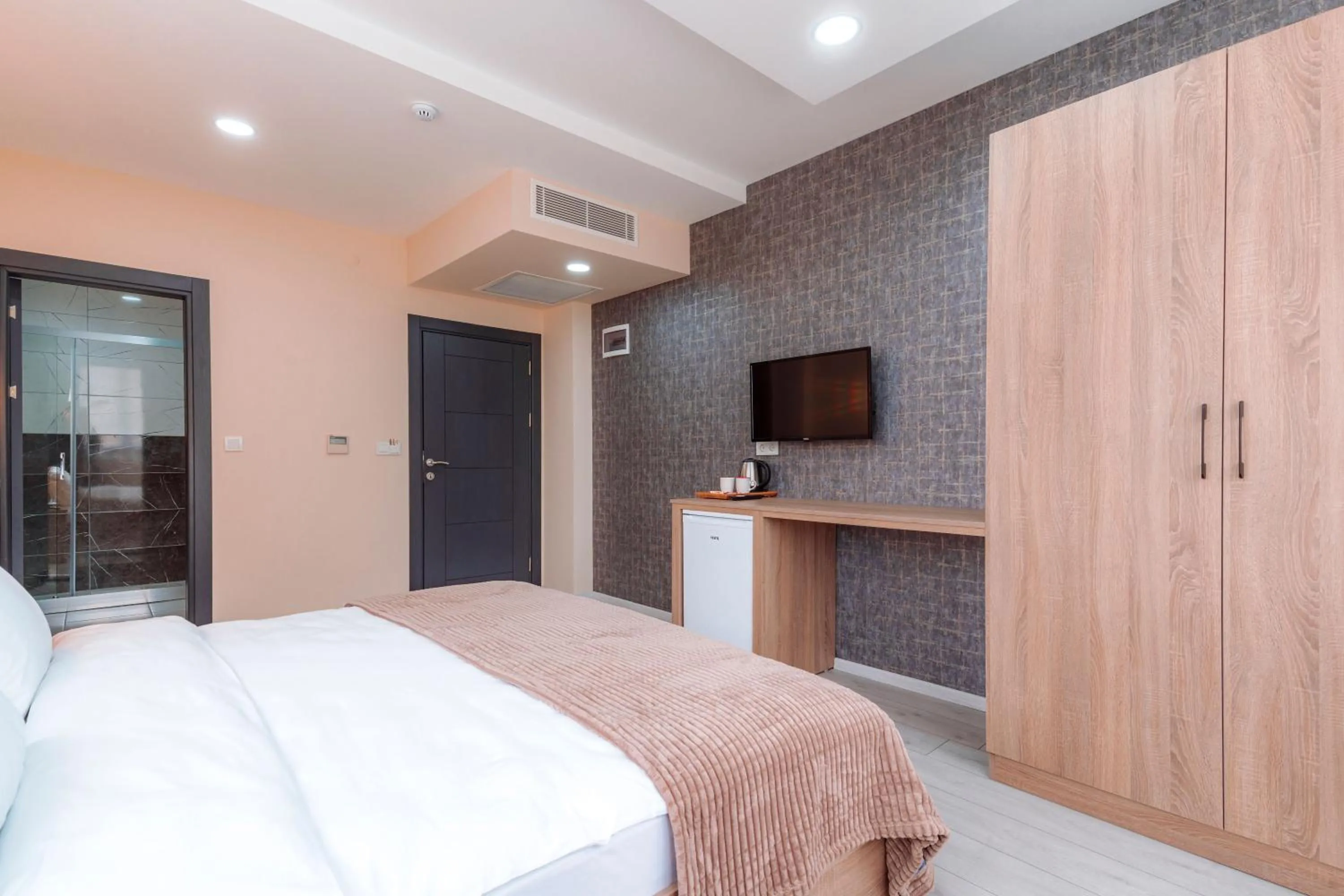 Photo of the whole room in Lidzo Villa Butik Otel