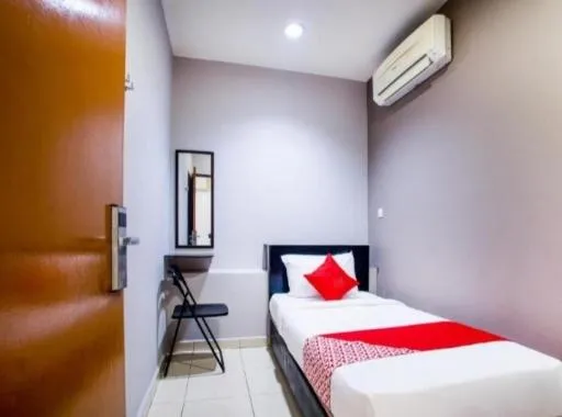 Bedroom, Bed in HOTEL AVATARR