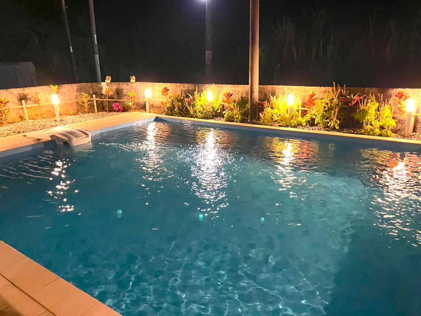 Night in private house noko