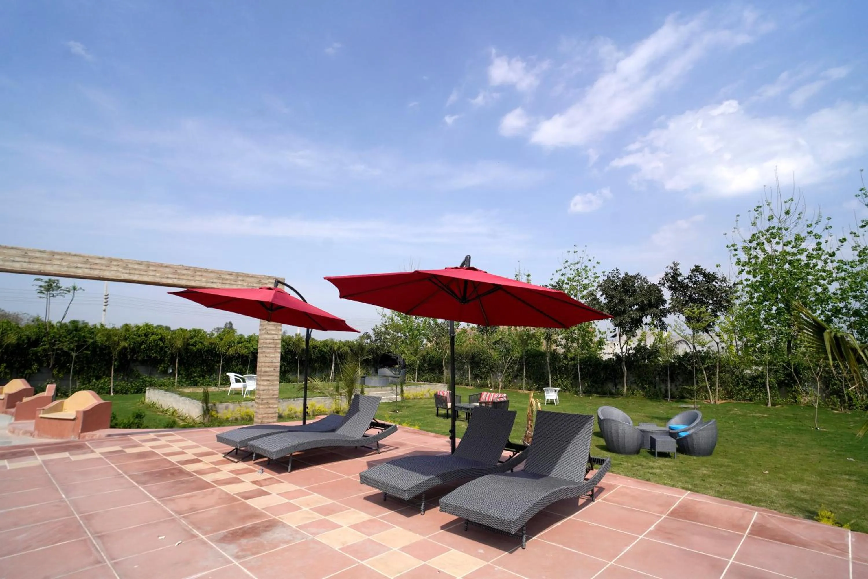 Pool view in 5 States Resort