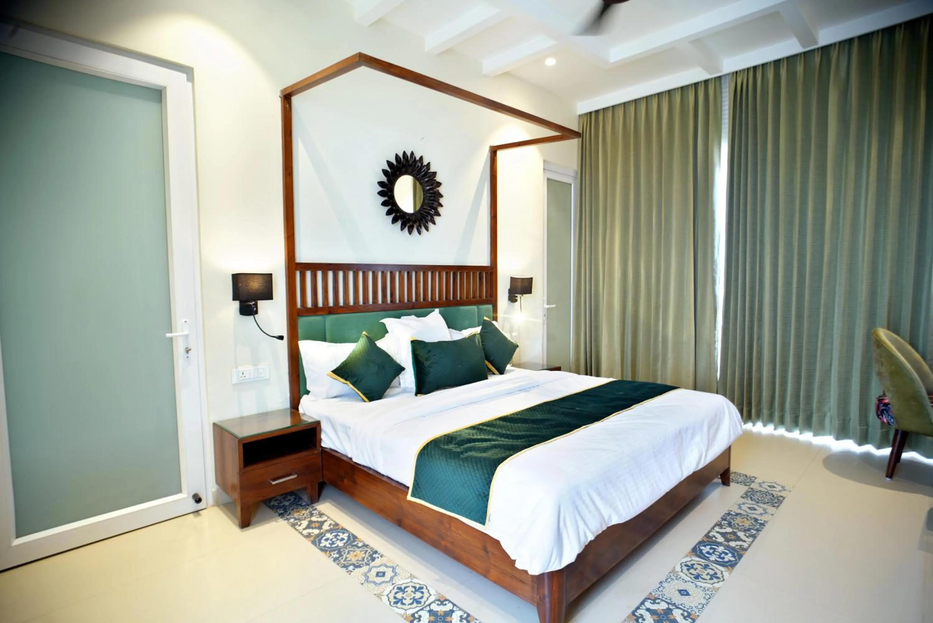 Bed in 5 States Resort