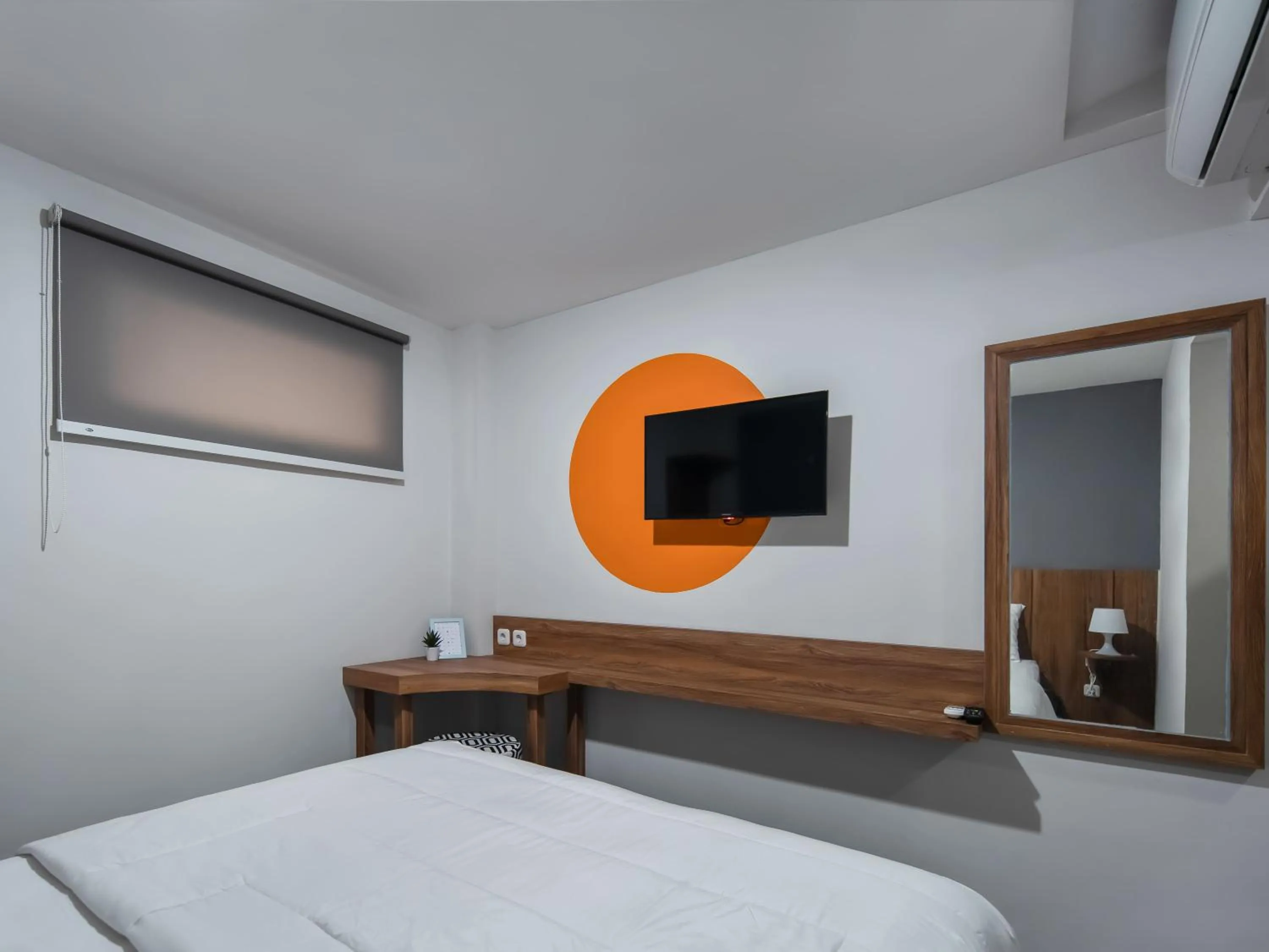TV and multimedia, Bed in Cove Accordia Residence
