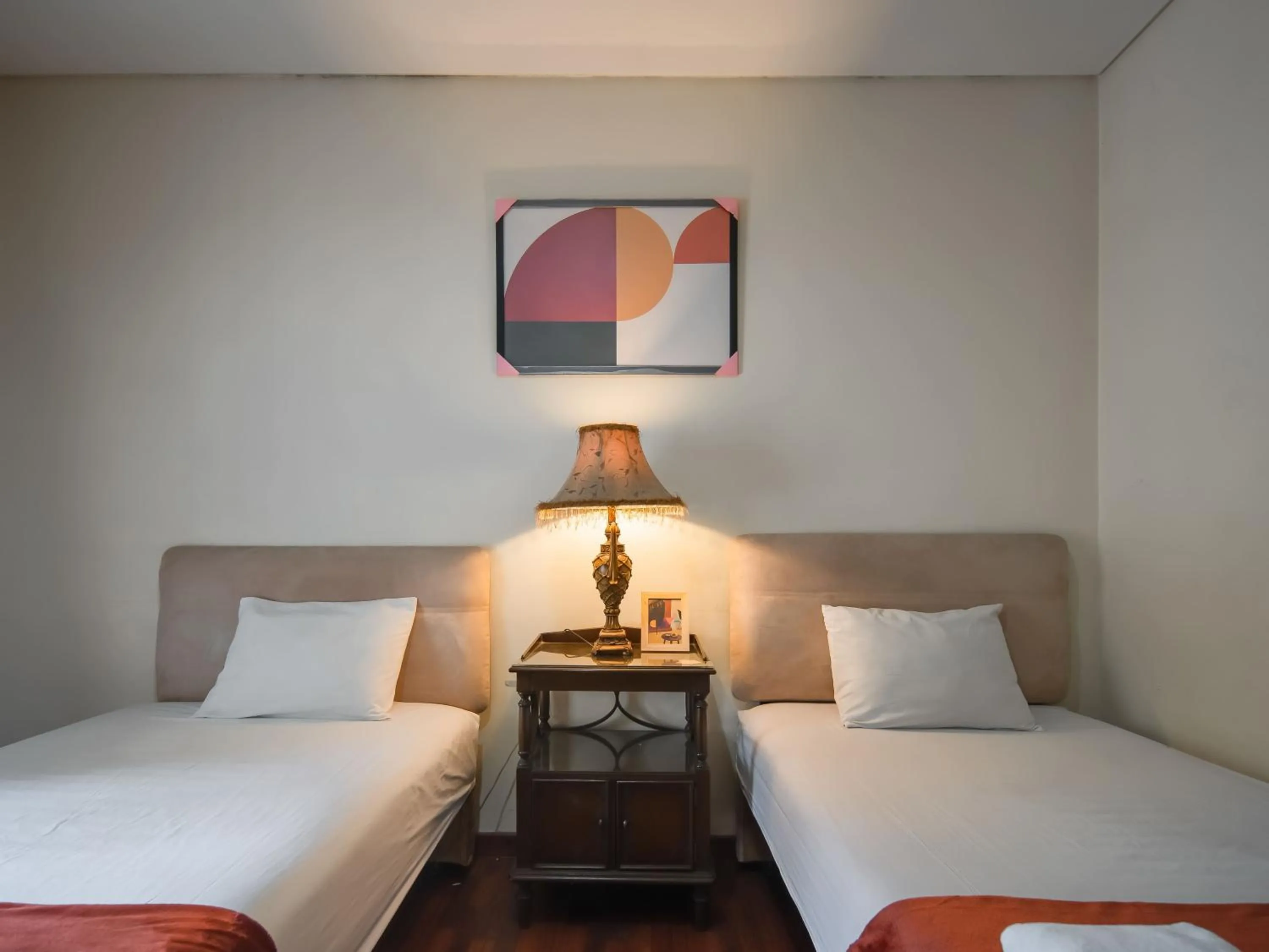 Bedroom, Bed in Cove Arimbi