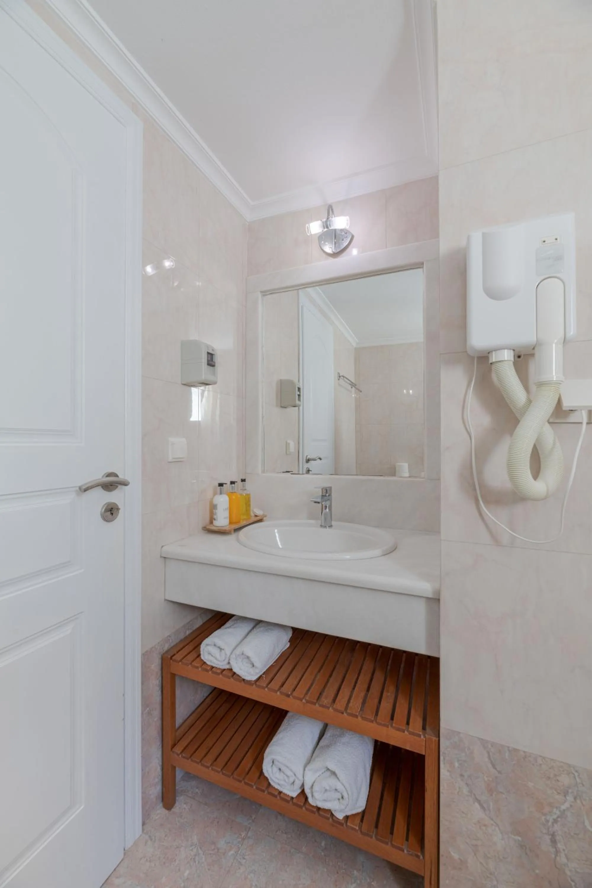 Bathroom in Epavlis Hotel & Spa