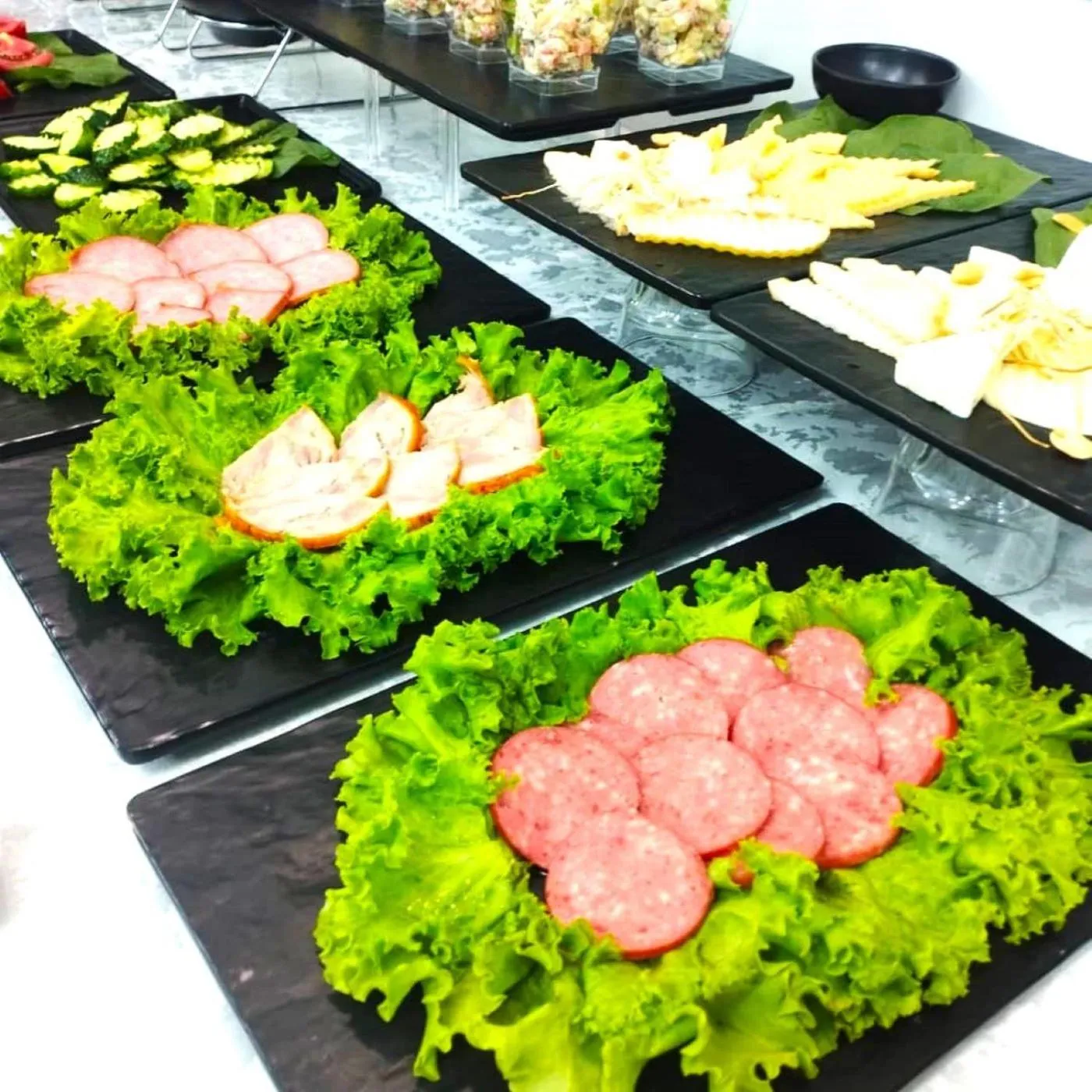 Restaurant/places to eat in Dosman Hotel Bishkek