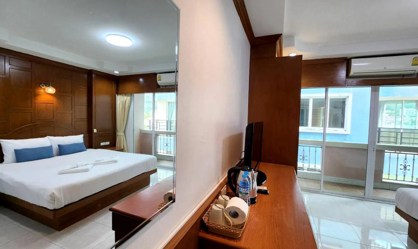 Bed in Chalita House