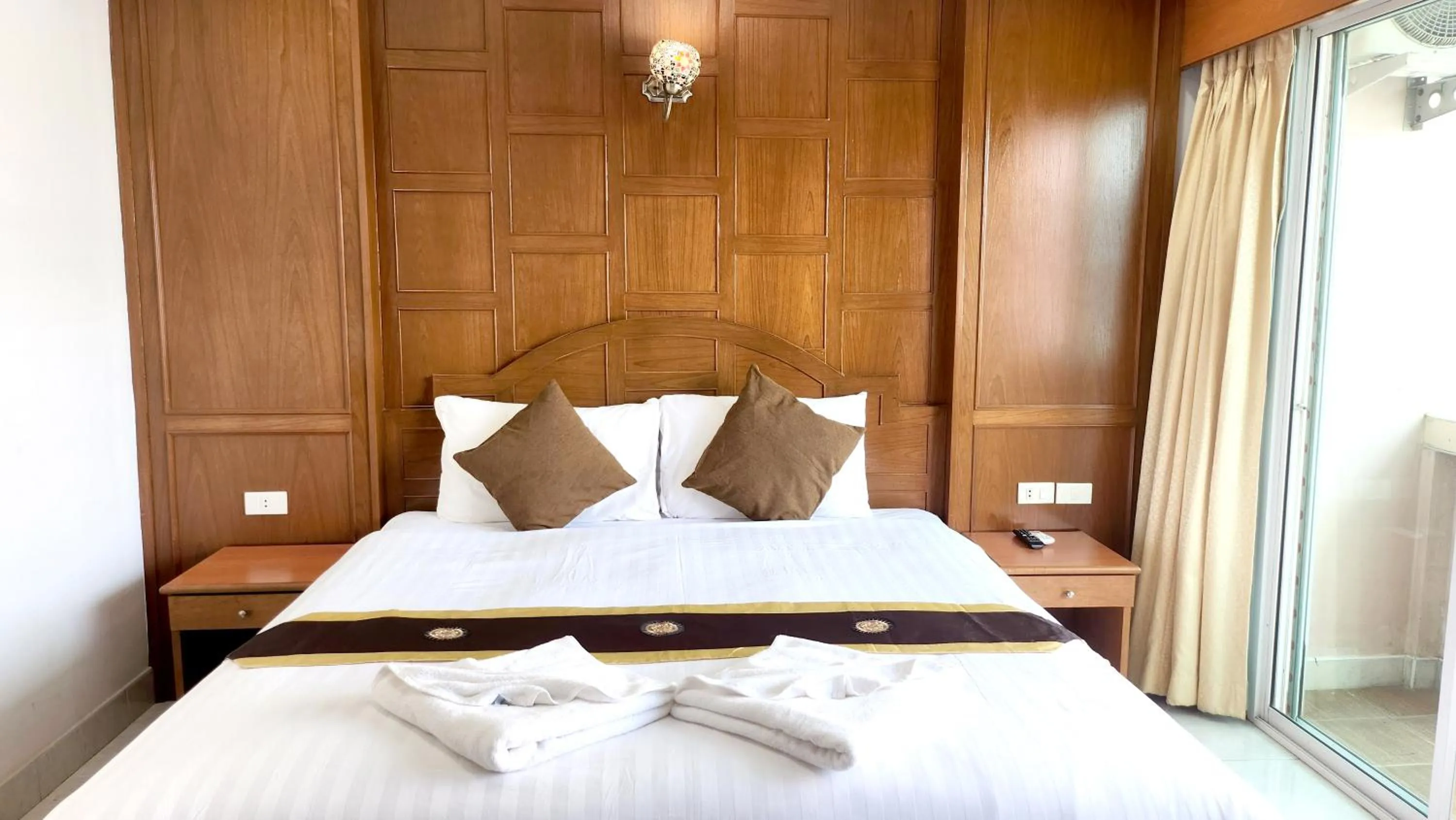 Bed in Chalita House