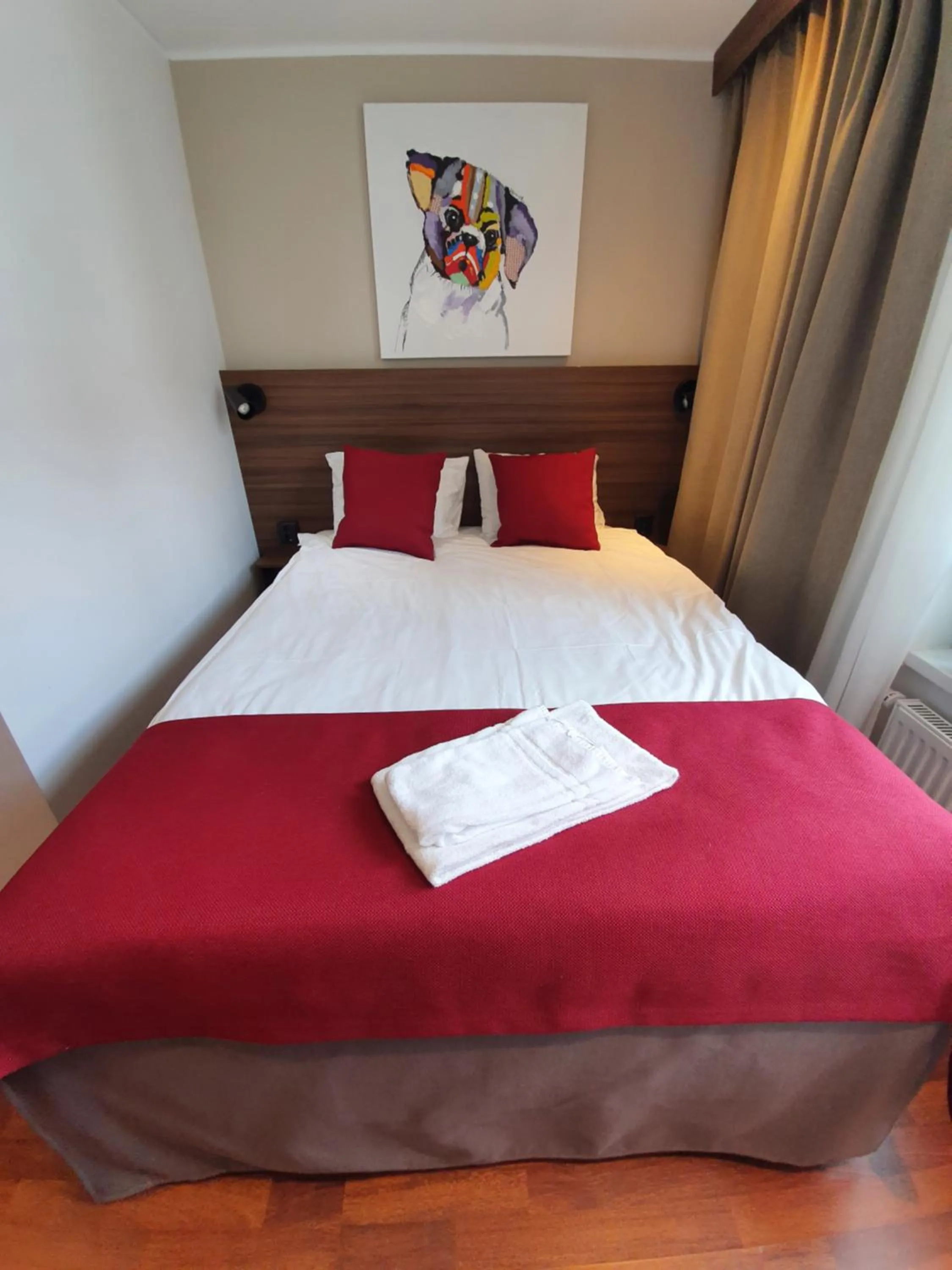 Bed in Gamleby Hotell