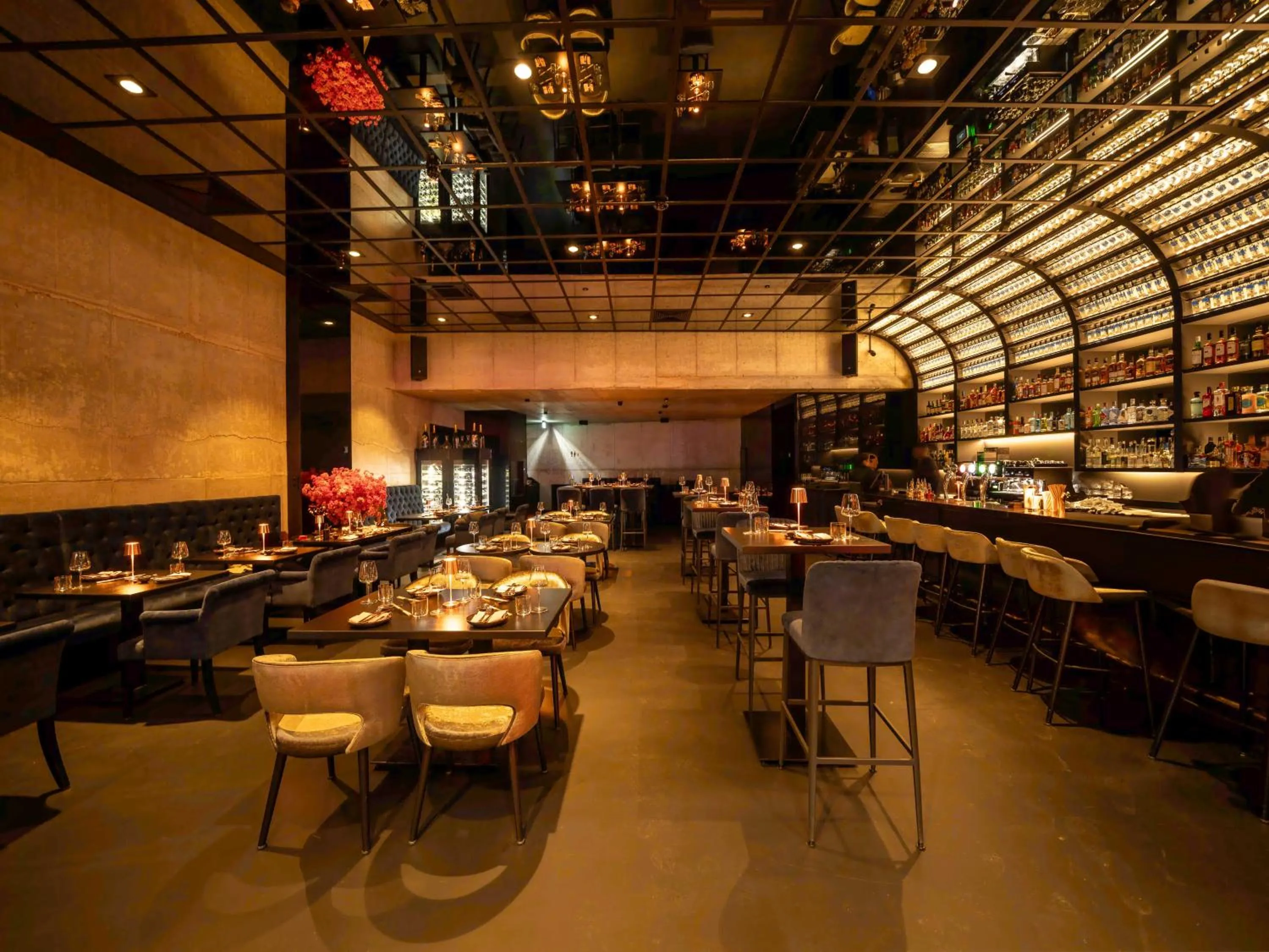 Restaurant/places to eat in Hotel am Beatles-Platz