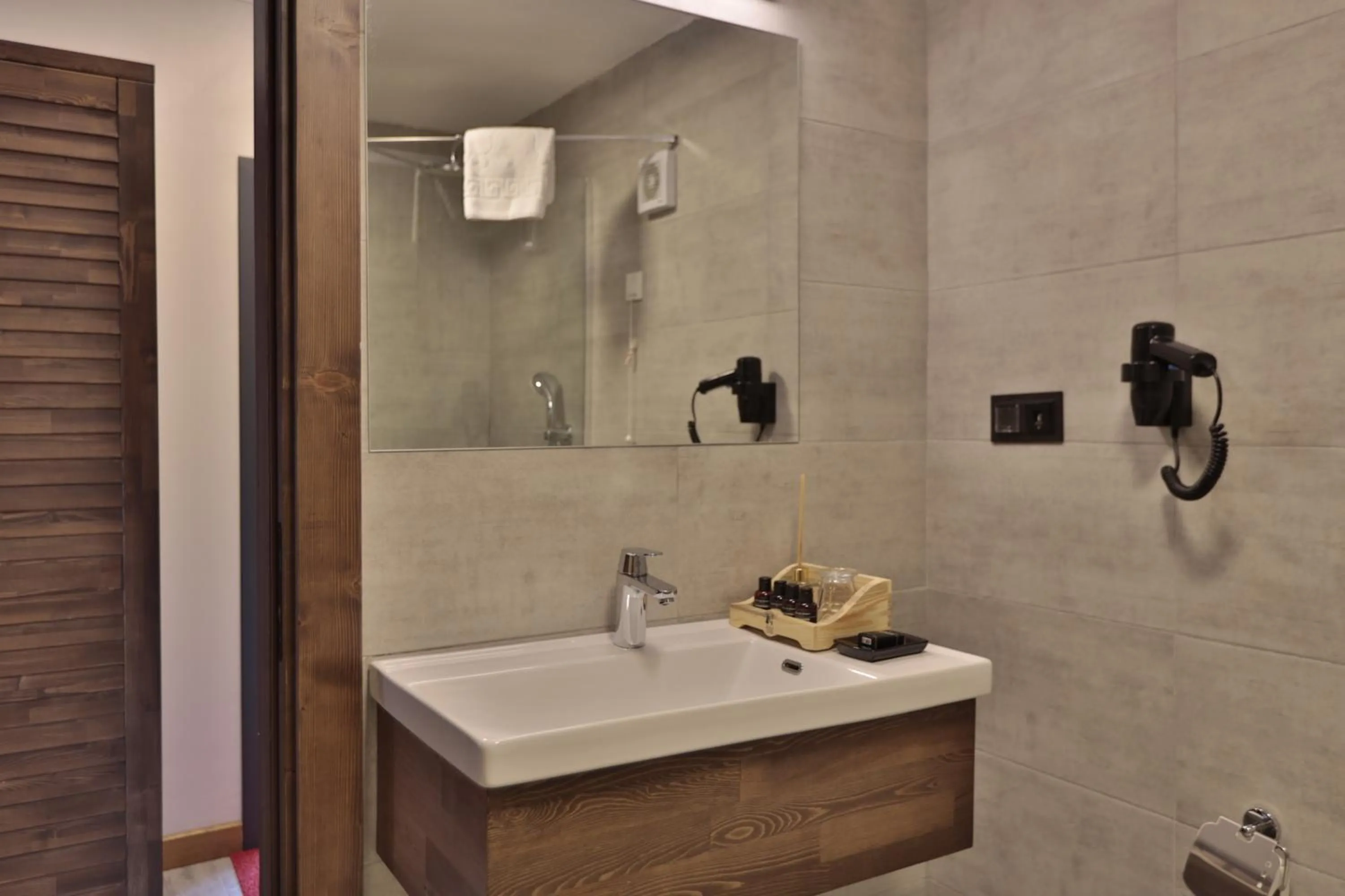 Bathroom in Abant Niz