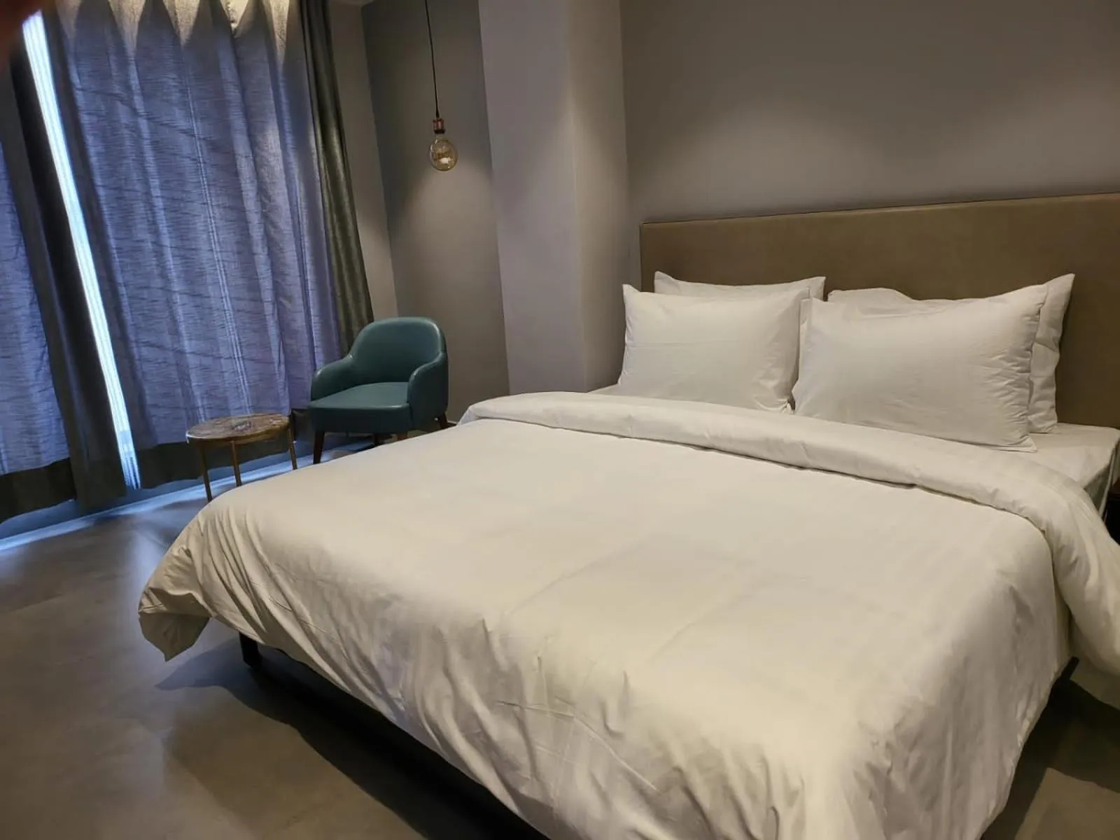 Bedroom, Bed in Belvedere Suites