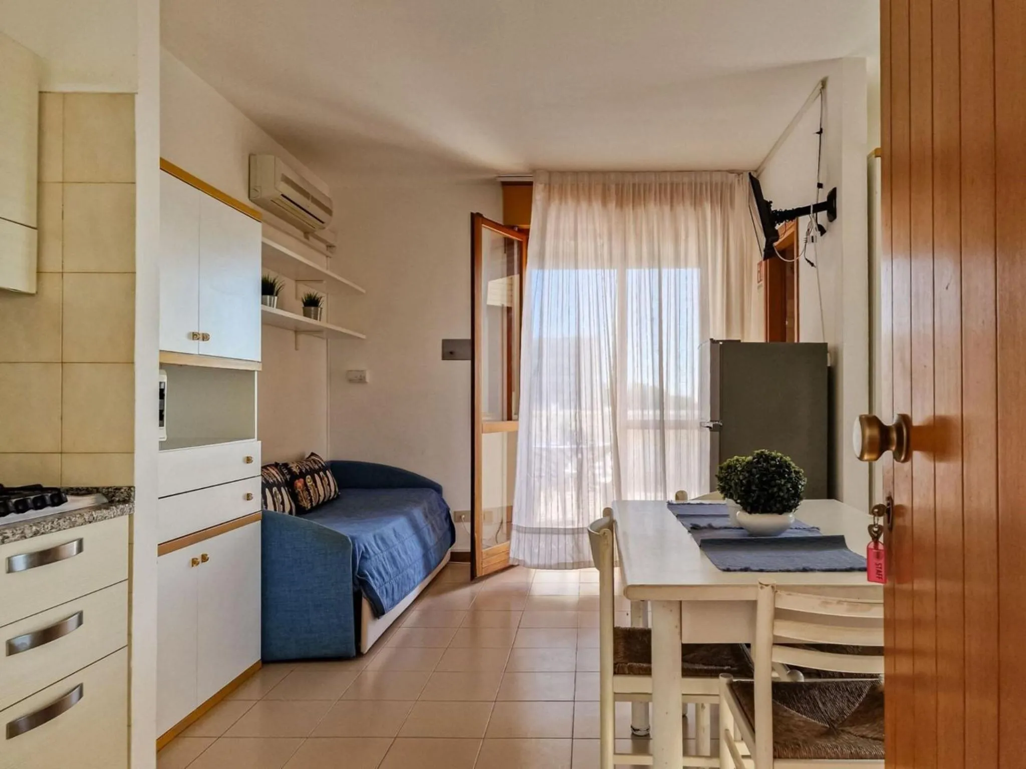 Seafront view studio in Bibione-Beahost