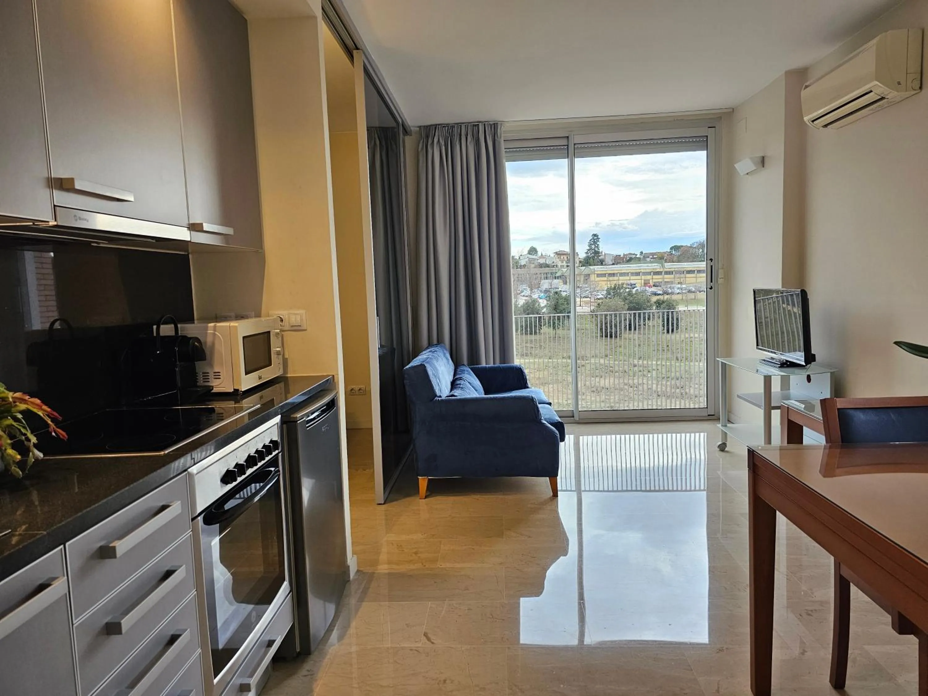 kitchen in Apartaments Els Quimics