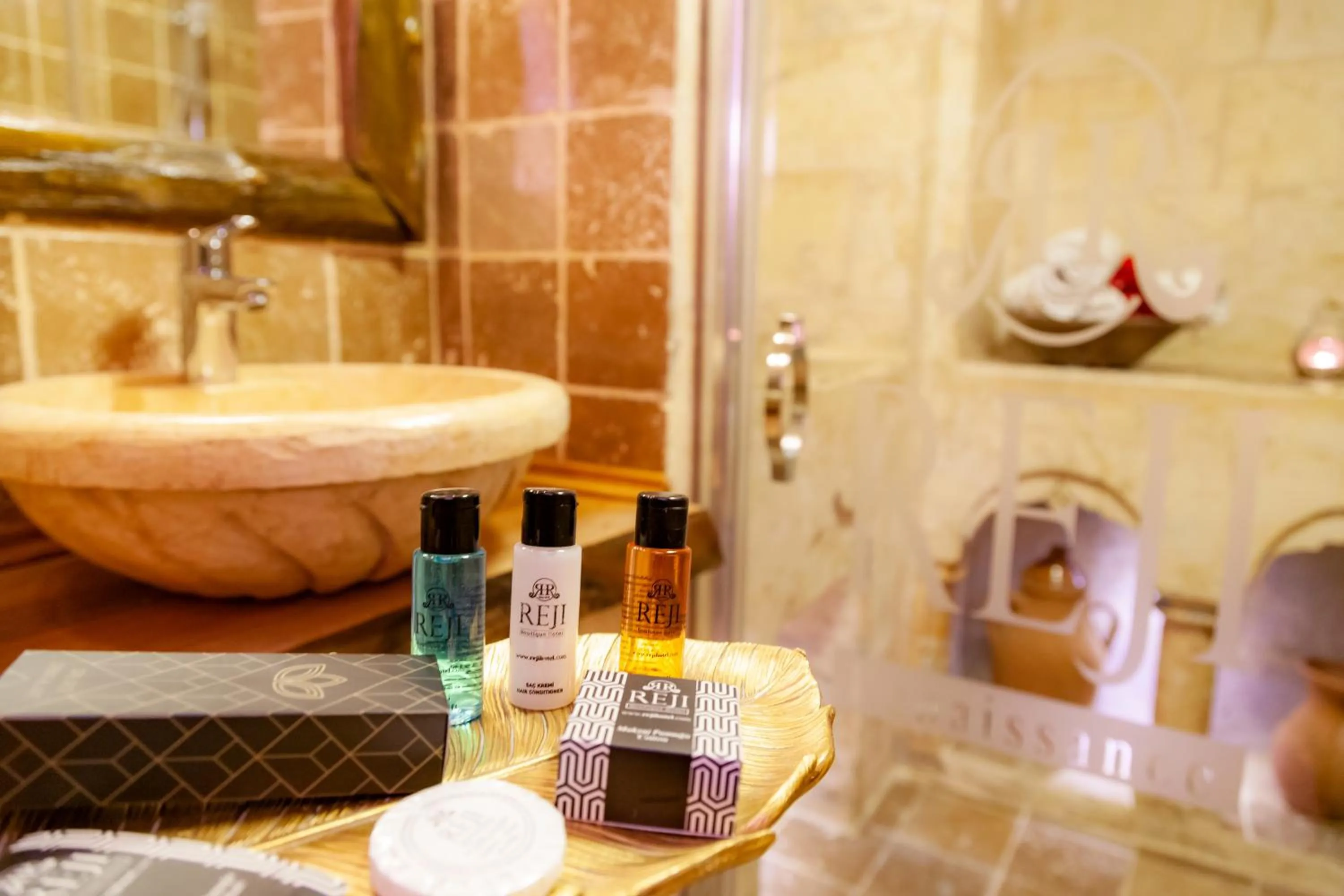 Bathroom in Reji Boutique Hotel