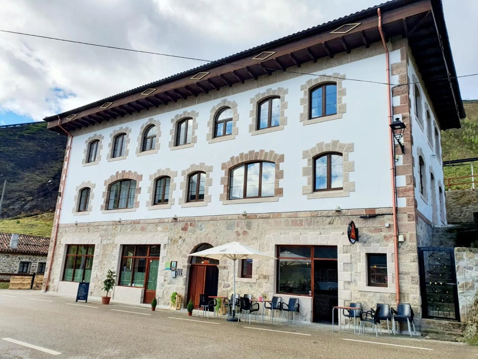 Lounge or bar in Alojamiento rural El Refugio