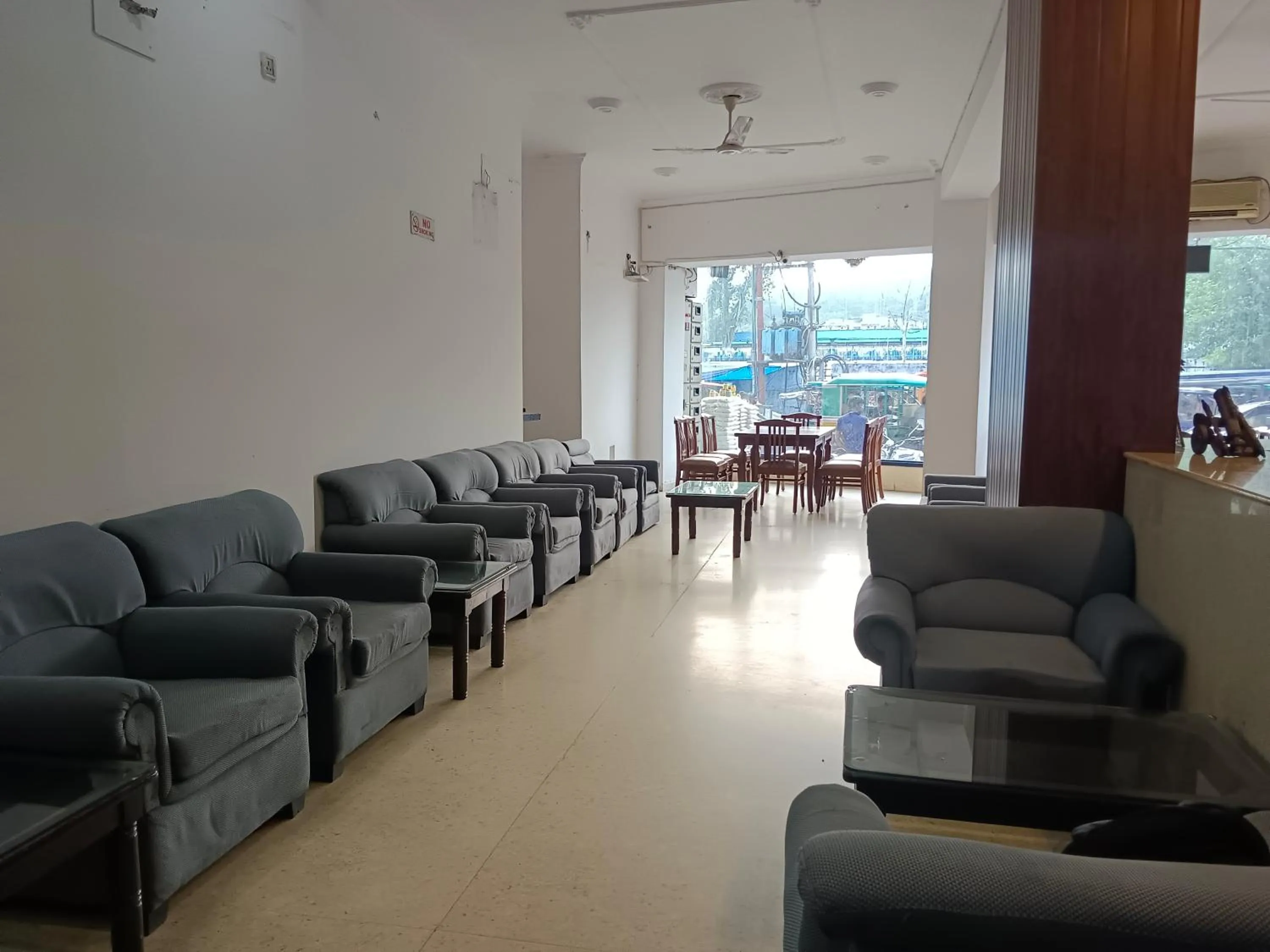 Lobby or reception in Hotel Ganga Azure@ Har Ki Pauri Road