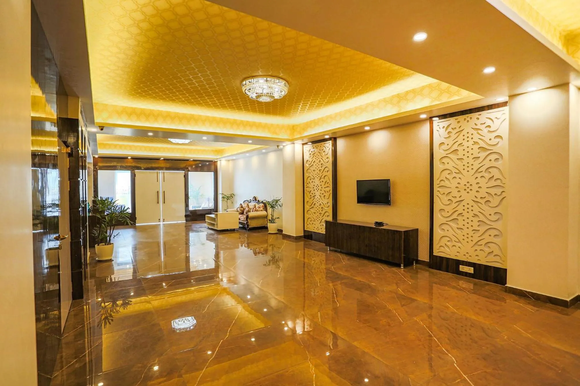 Banquet/Function facilities in Via Kapashera Residency