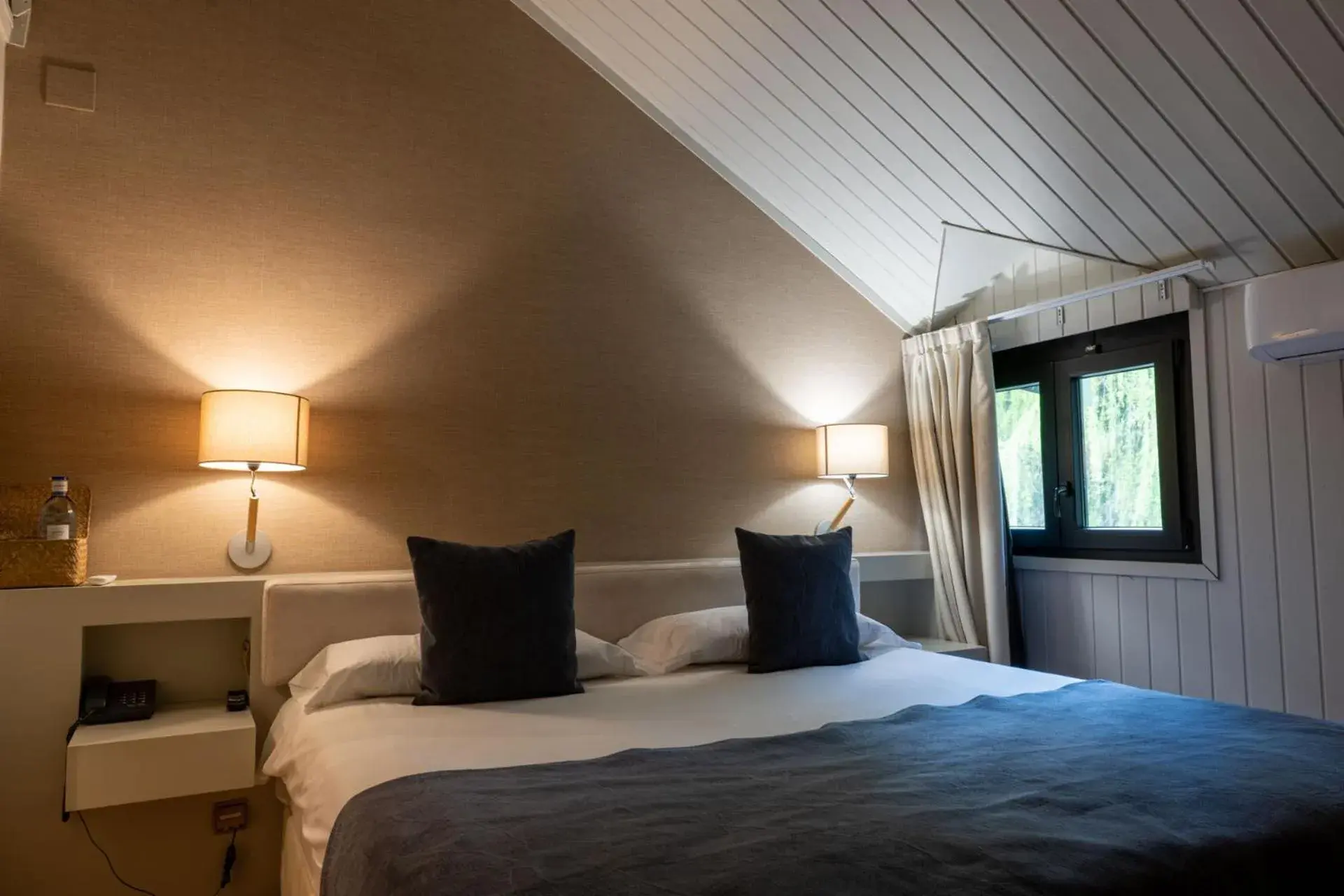 Basic Double or Twin Room - Annex in Hotel Xalet del Golf Basic Double or Twin Room - Annex in Hotel Xalet del Golf